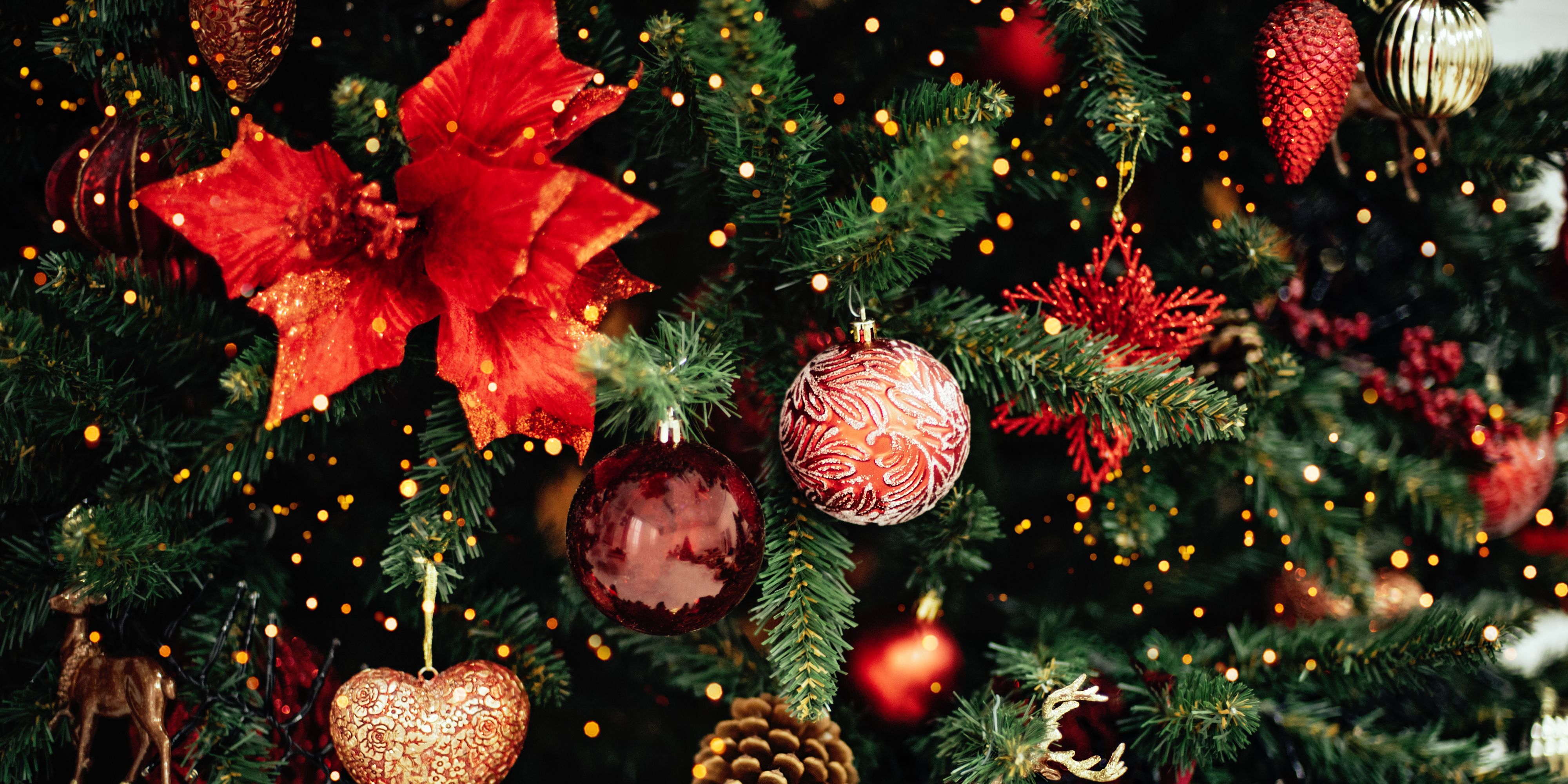 Christmas tree with ornaments and lights
