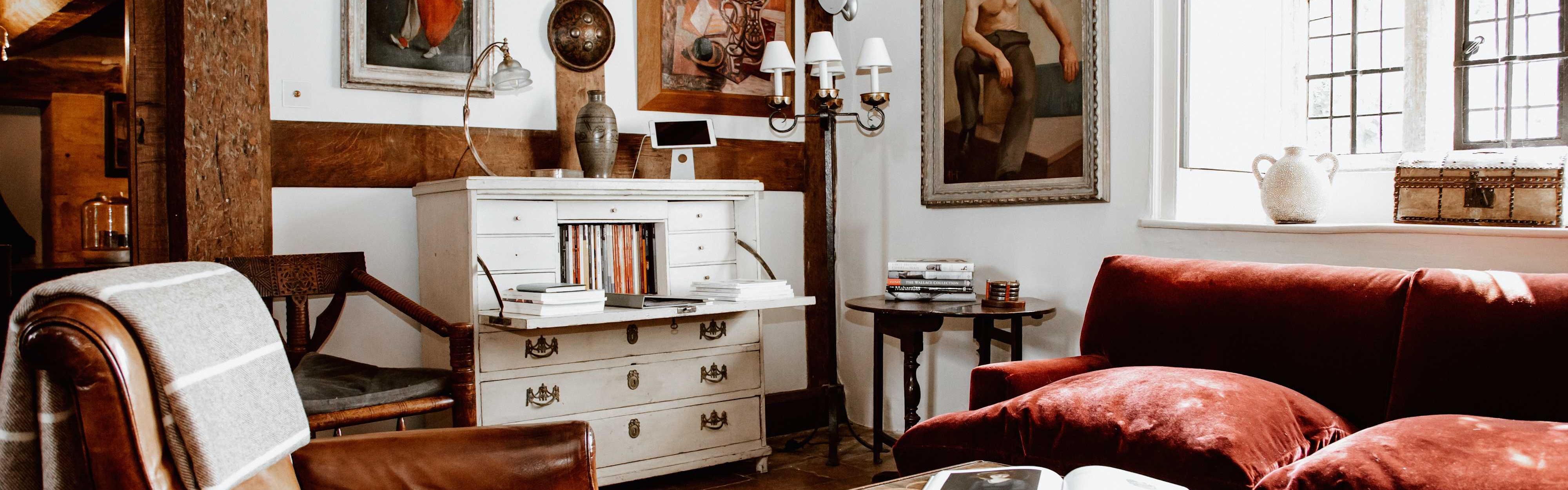 Temple Guiting Manor & Barns Luxury boutique hotel in Cheltenham