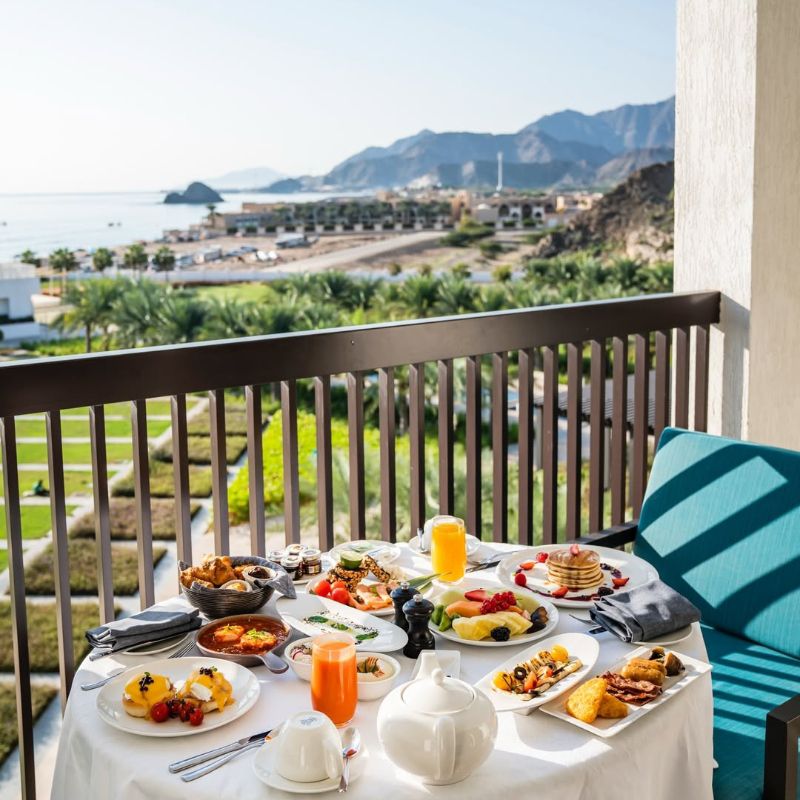 Where mornings begin with fresh flavours, warm service, and breathtaking views. This is breakfast, elevated.