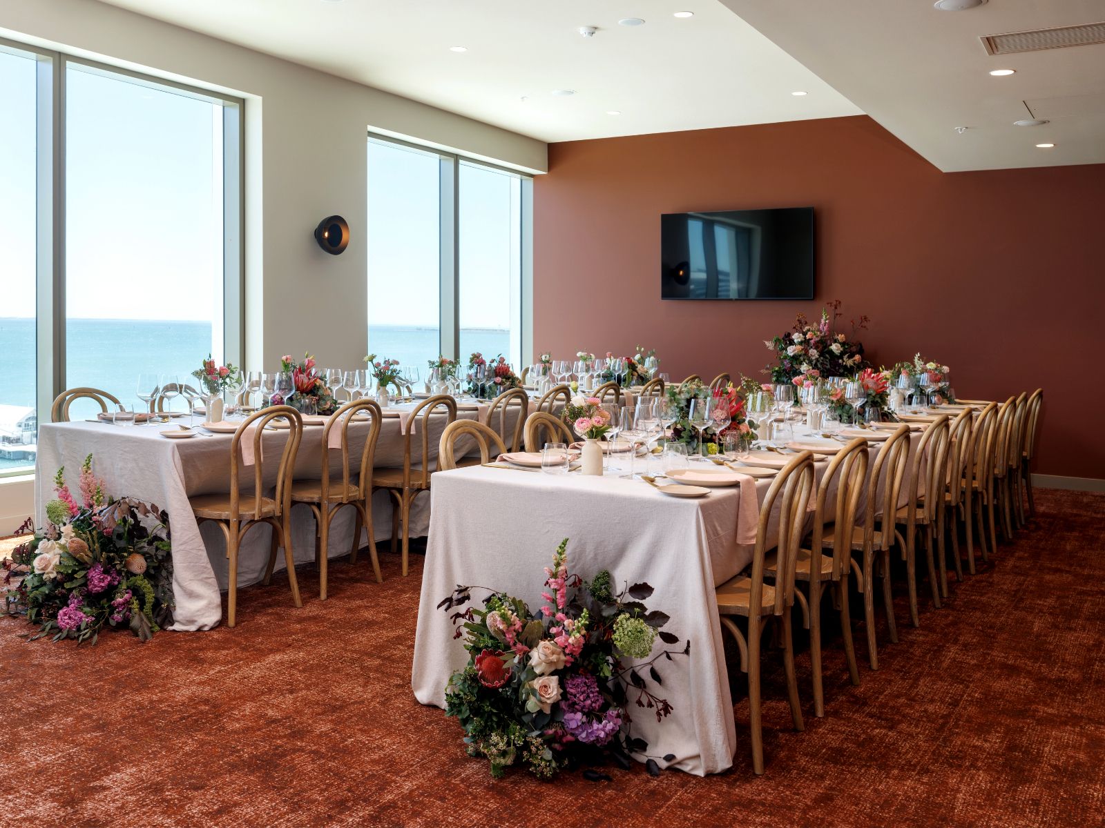 Elegant events with breathtaking sea views at Al Sindbad