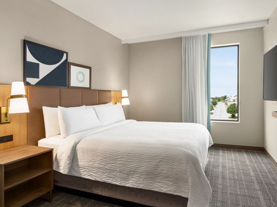 Suite Options Staybridge Suites   Staybridge One Bedroom Suite One Bed 4x3