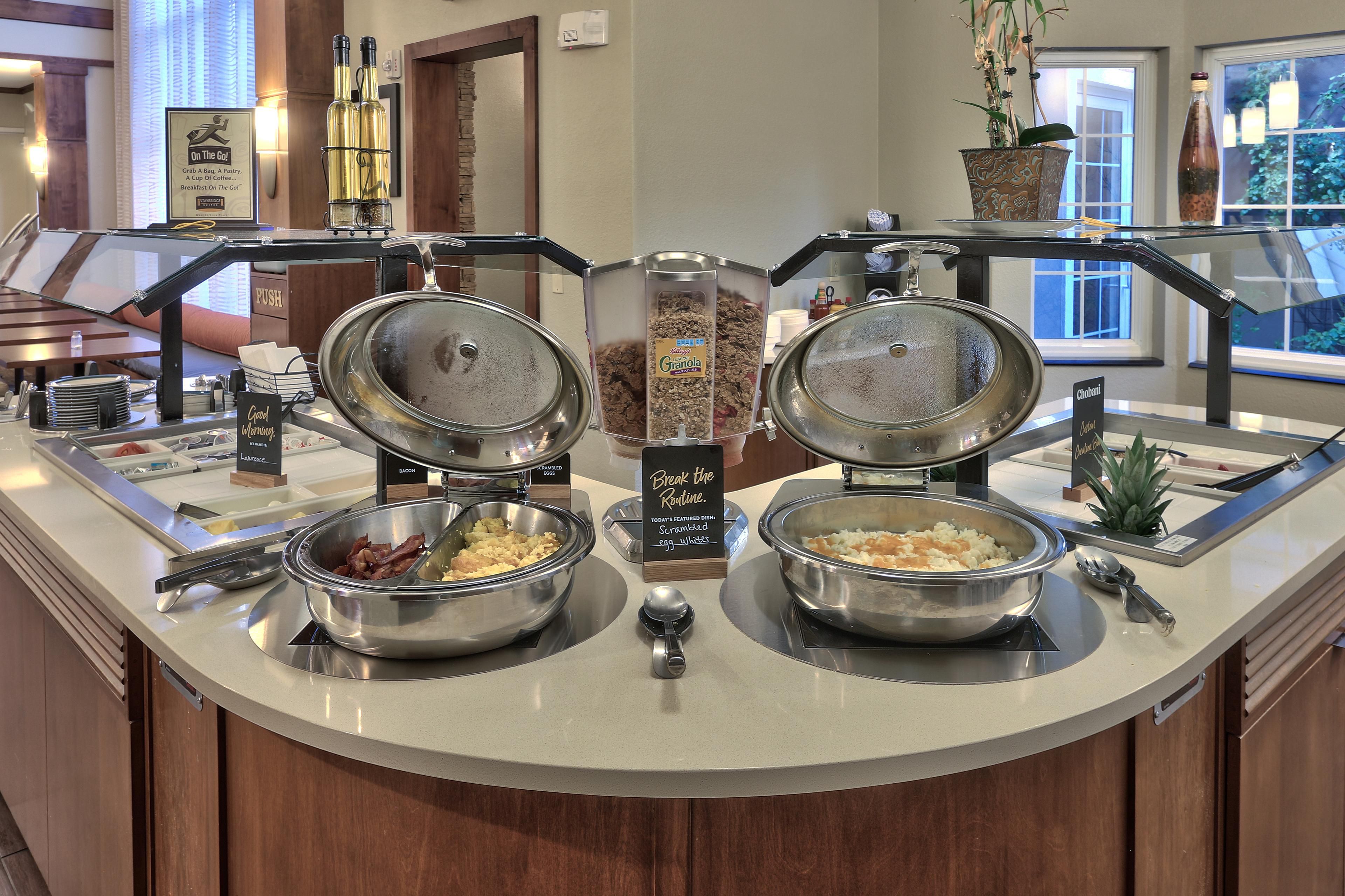 Start your day off right with our hot breakfast served daily starting at 6:30am - 9:30am Monday - Friday and 7:30am - 10:30am Saturday & Sunday. Enjoy freshly baked blueberry muffins! Fridays, enjoy red or green chili cheese enchiladas.