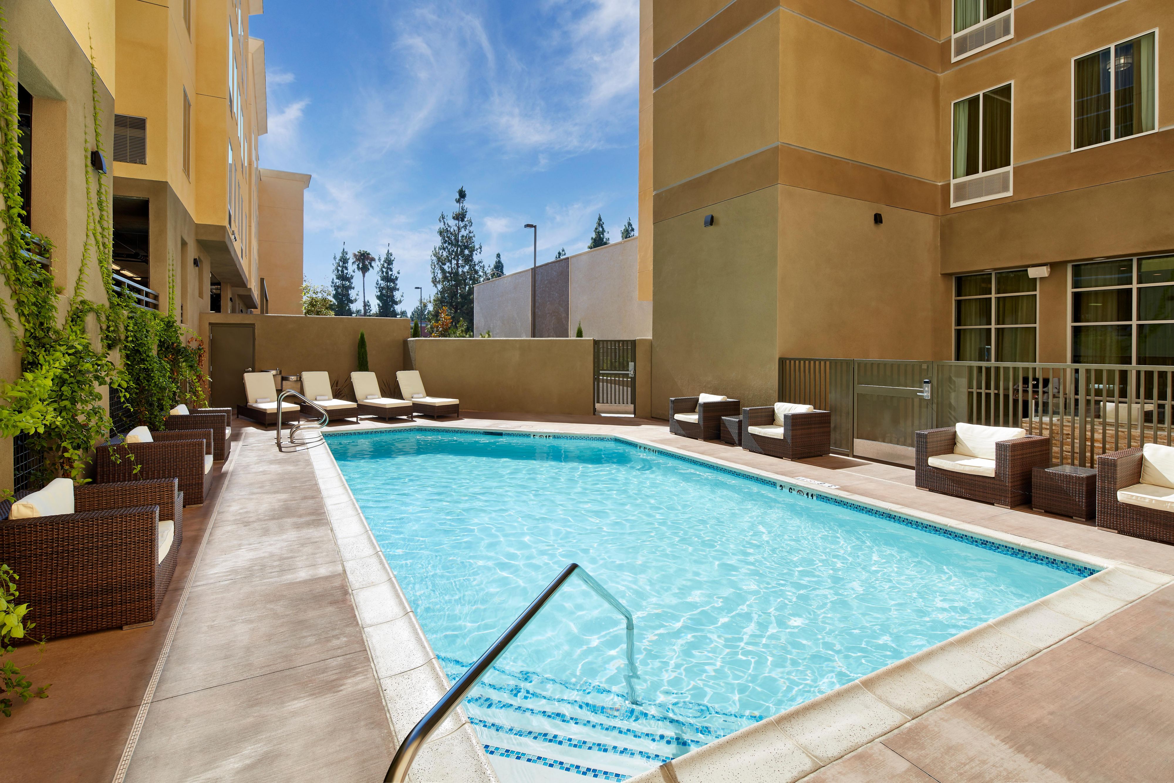 Staybridge Suites Anaheim 5121062807 3x2