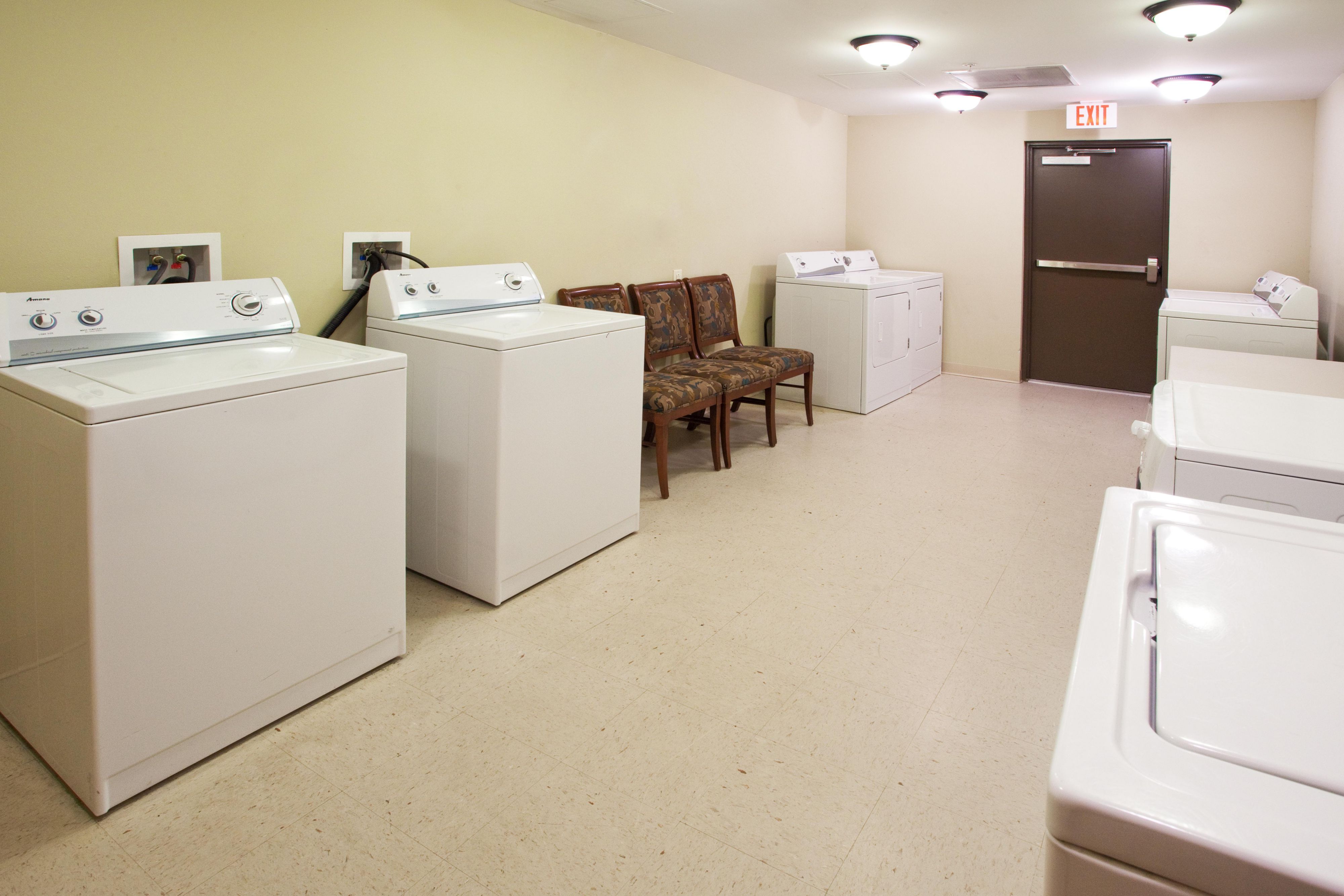 Take advantage of our onsite complimentary Guest Laundry facility.