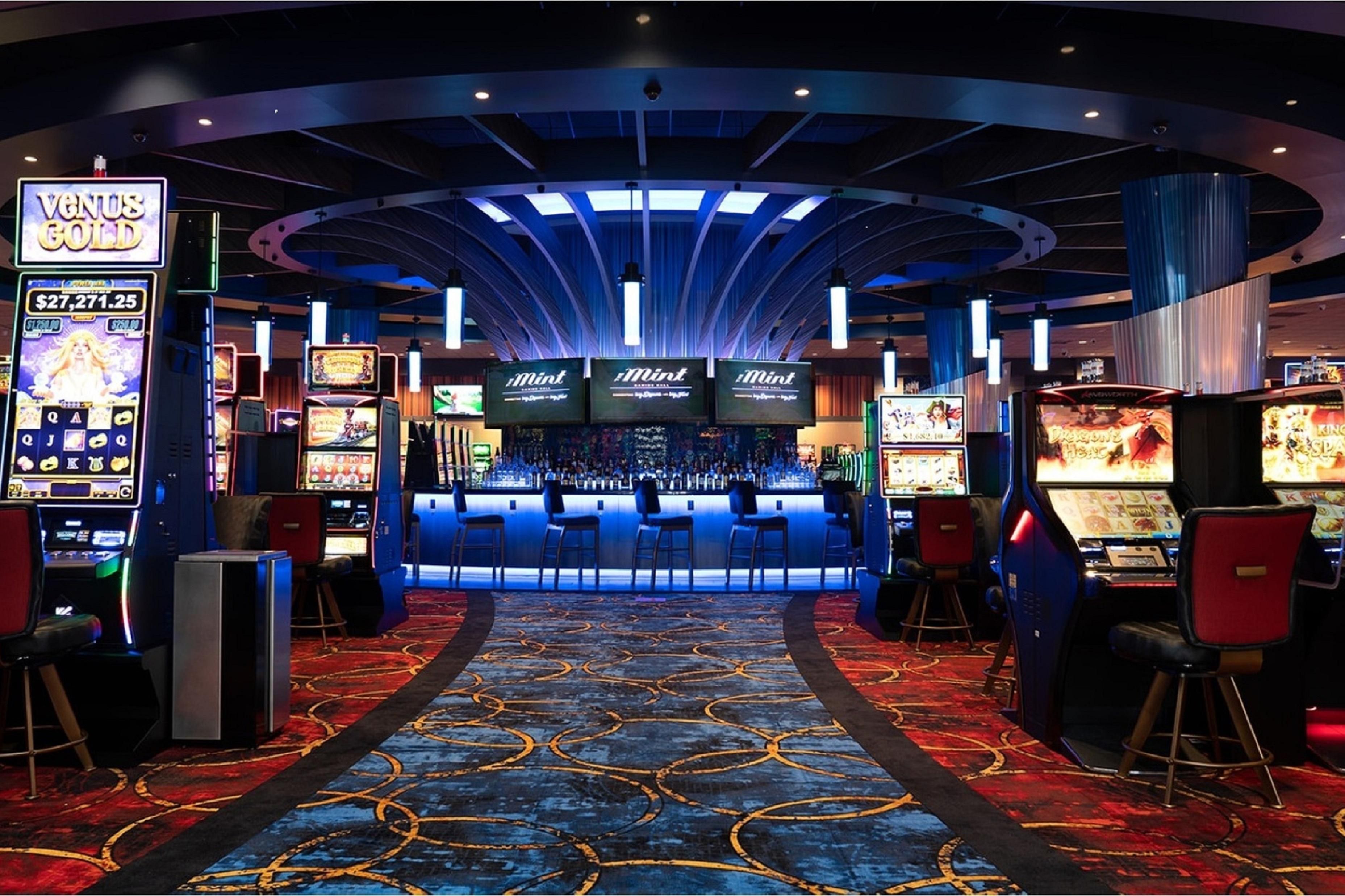 NEW TO BOWLING GREEN! All new games, winners circle bar, post time race & sports lounge, corner café, simulcast wagering 7 days a week, entertainment and more! New ways to play, only 3 miles away!