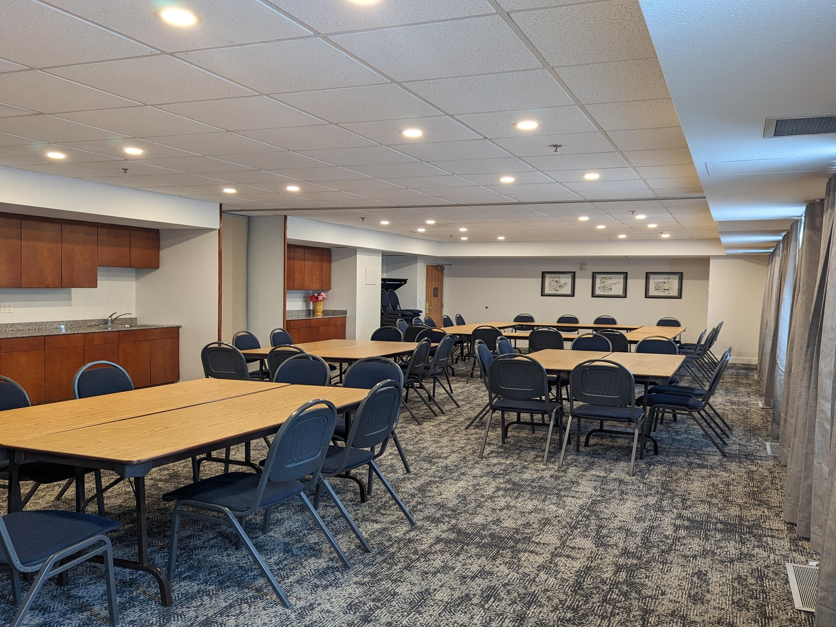 الصورة اليسرى