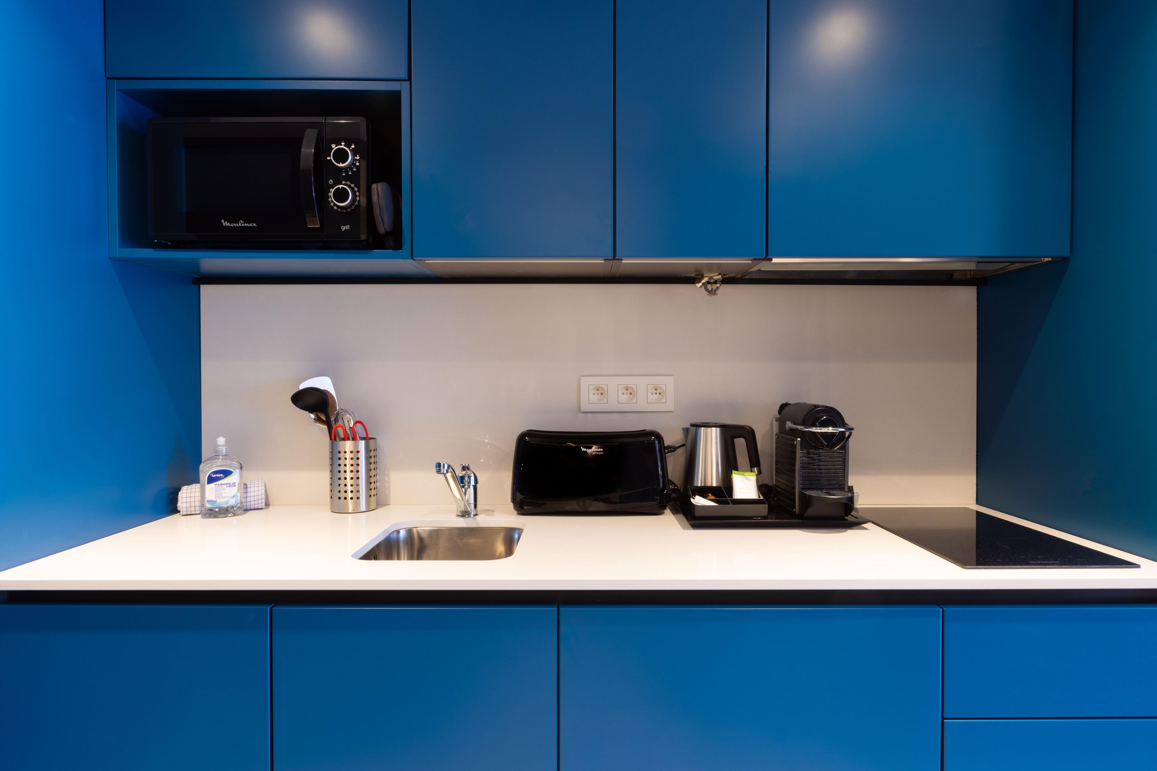 Staybridge Suites Cannes is made to be lived in, whether you are staying for a week, a month or a year. Most of our suites features their own fully-equipped kitchen including hob, dishwasher and coffee machine. Feel the all-day freedom that you will simply never get in a traditional hotel.