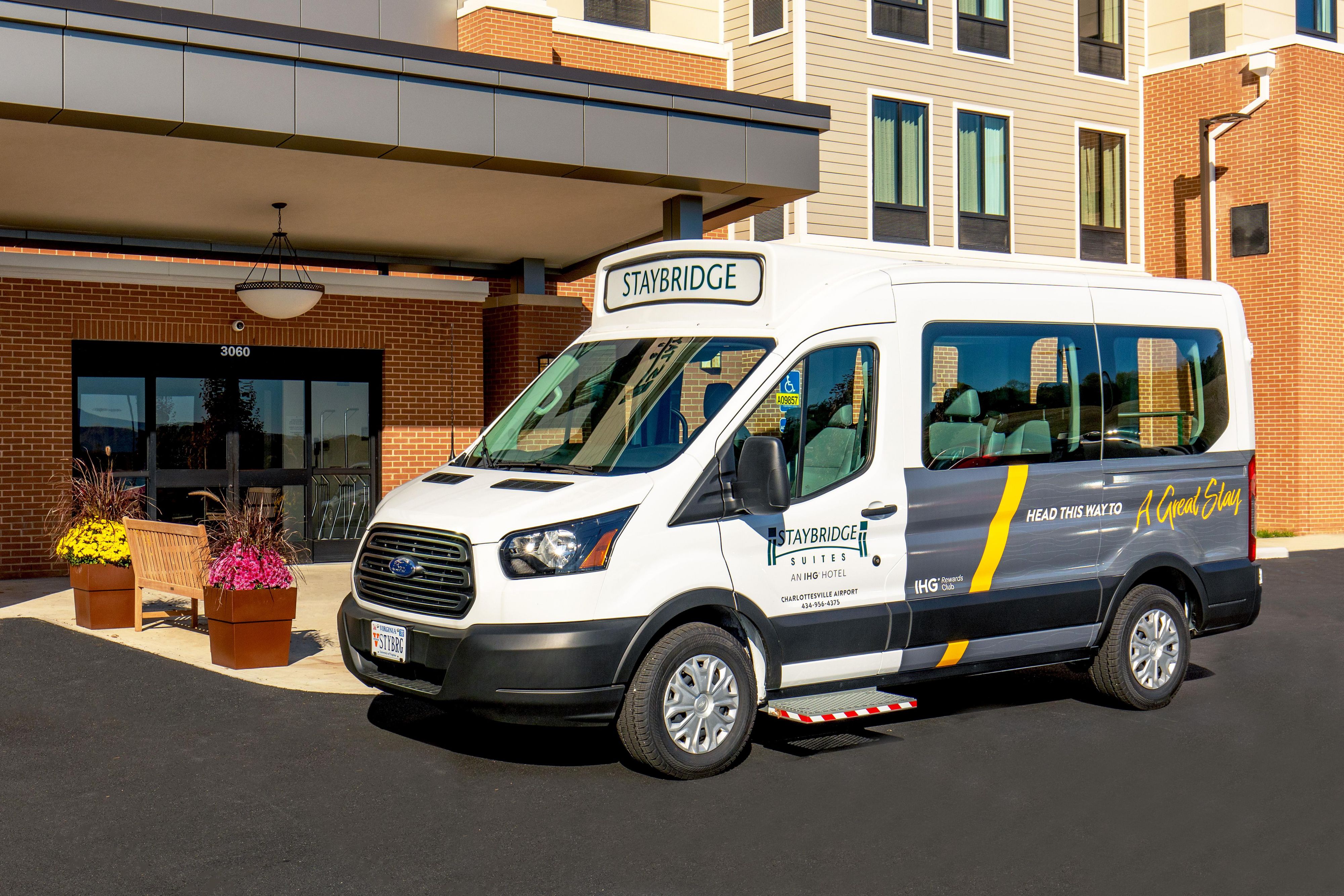 Extended Stay AllSuite Petfriendly Charlottesville hotel near the