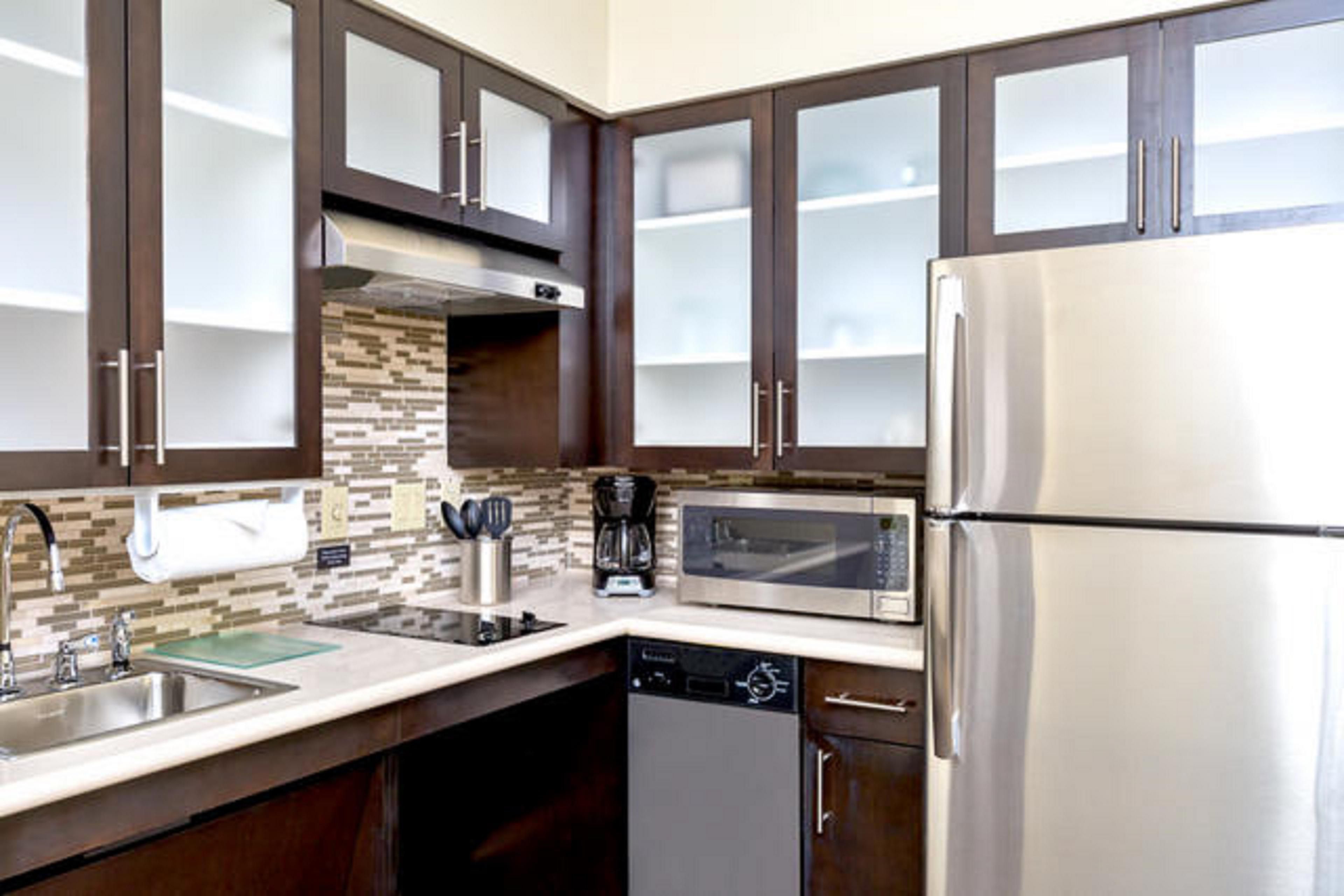 All suites have a fully equipped kitchen for your convenience including, a stove, full-size refrigerator, microwave, dishwasher, cooking and dining utensils, large coffee maker, and ample counter space.