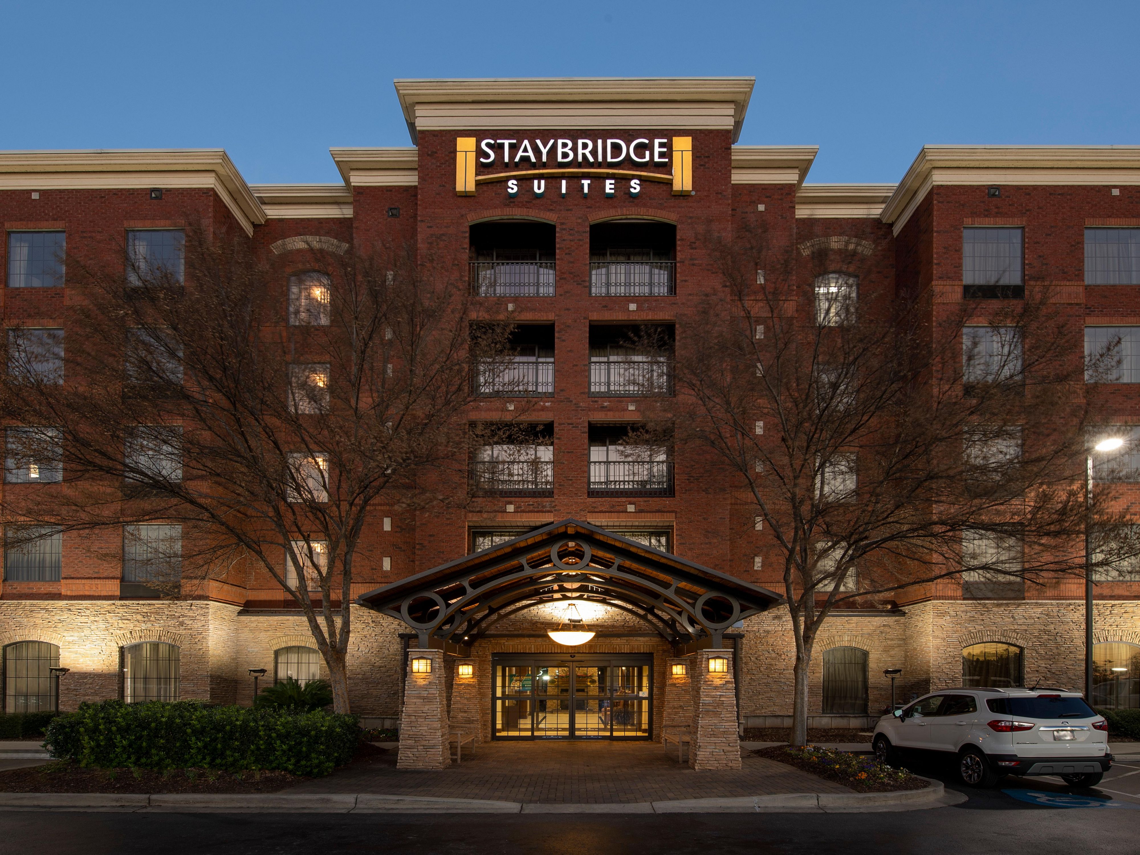 Staybridge Suites Columbia Amenities
