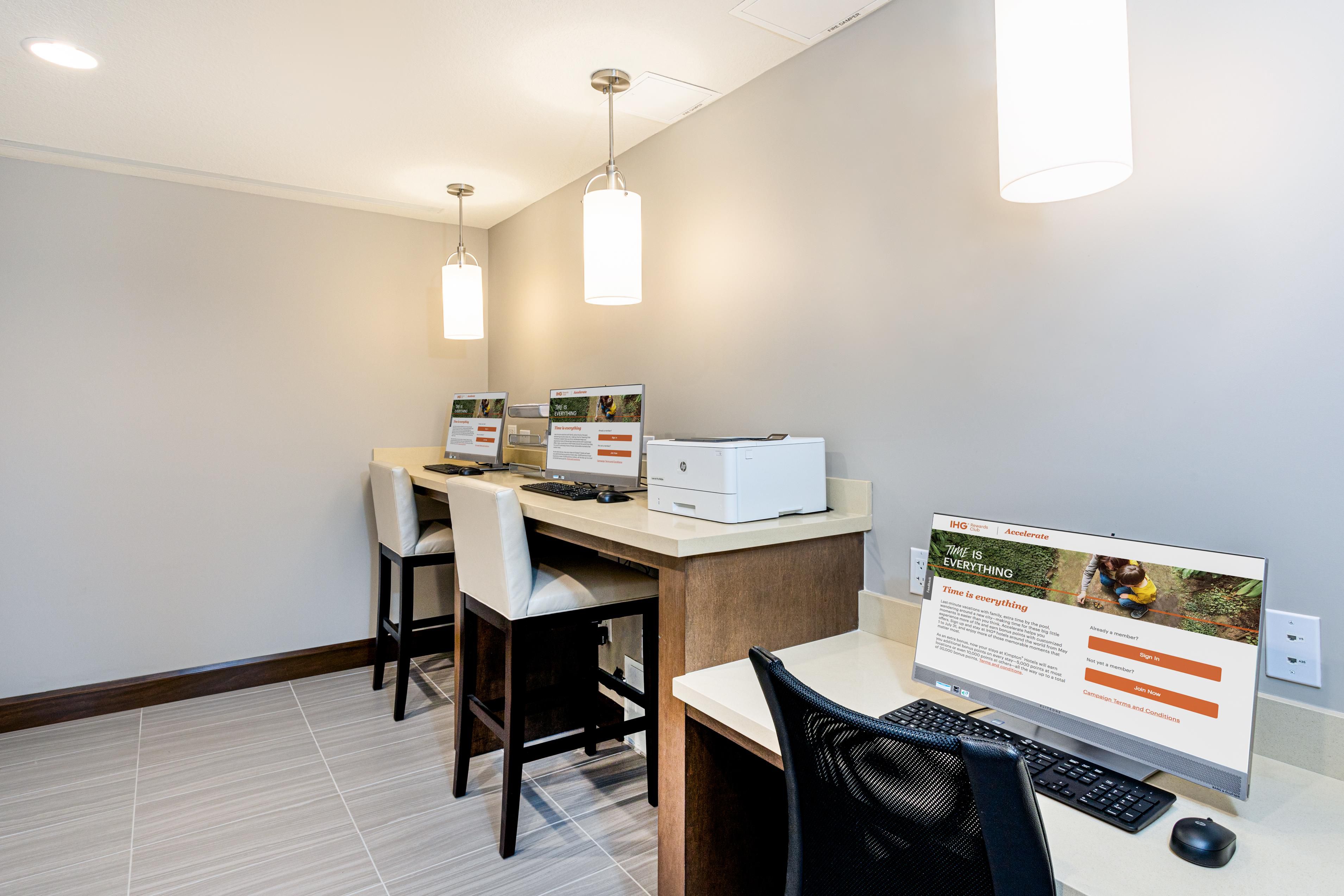 Avoid traveling with cumbersome business documents. Visit our business center for all your office needs.