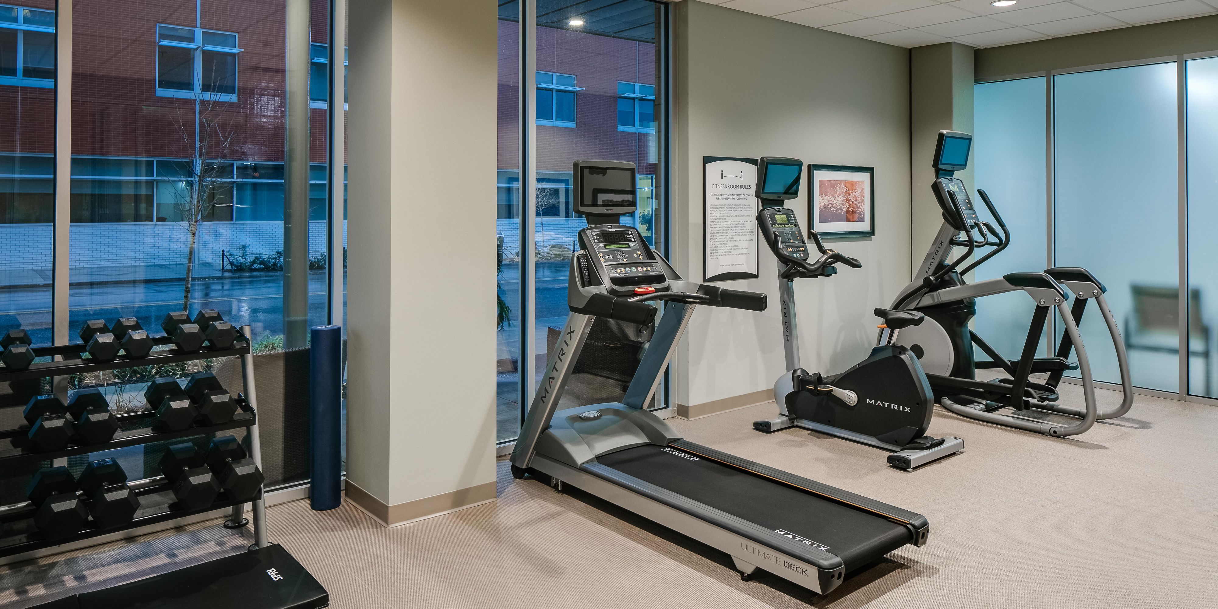 24/7 free fully-equipped fitness center at Staybridge Suites