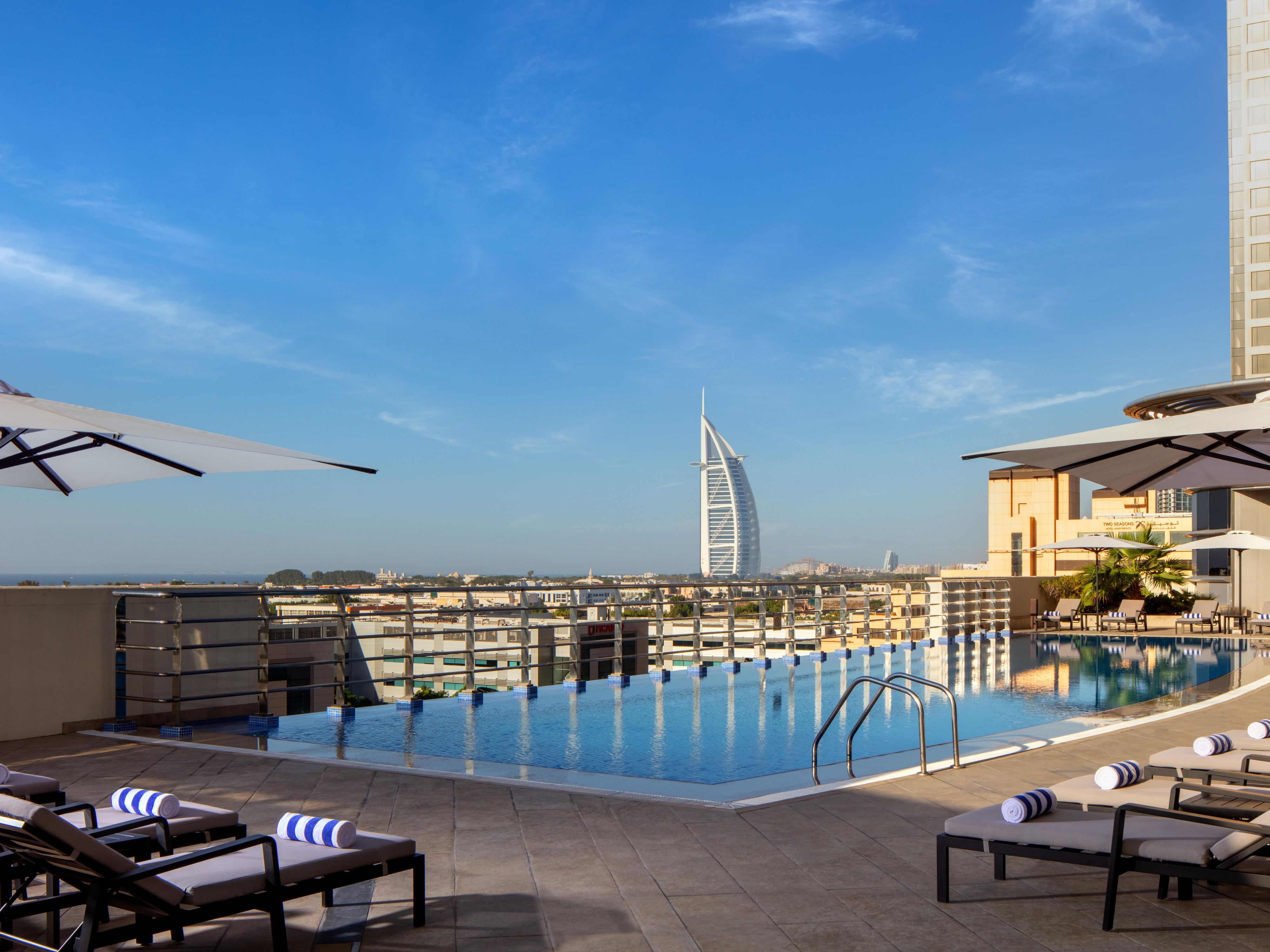 Staybridge Suites Dubai Internet City Условия проживания