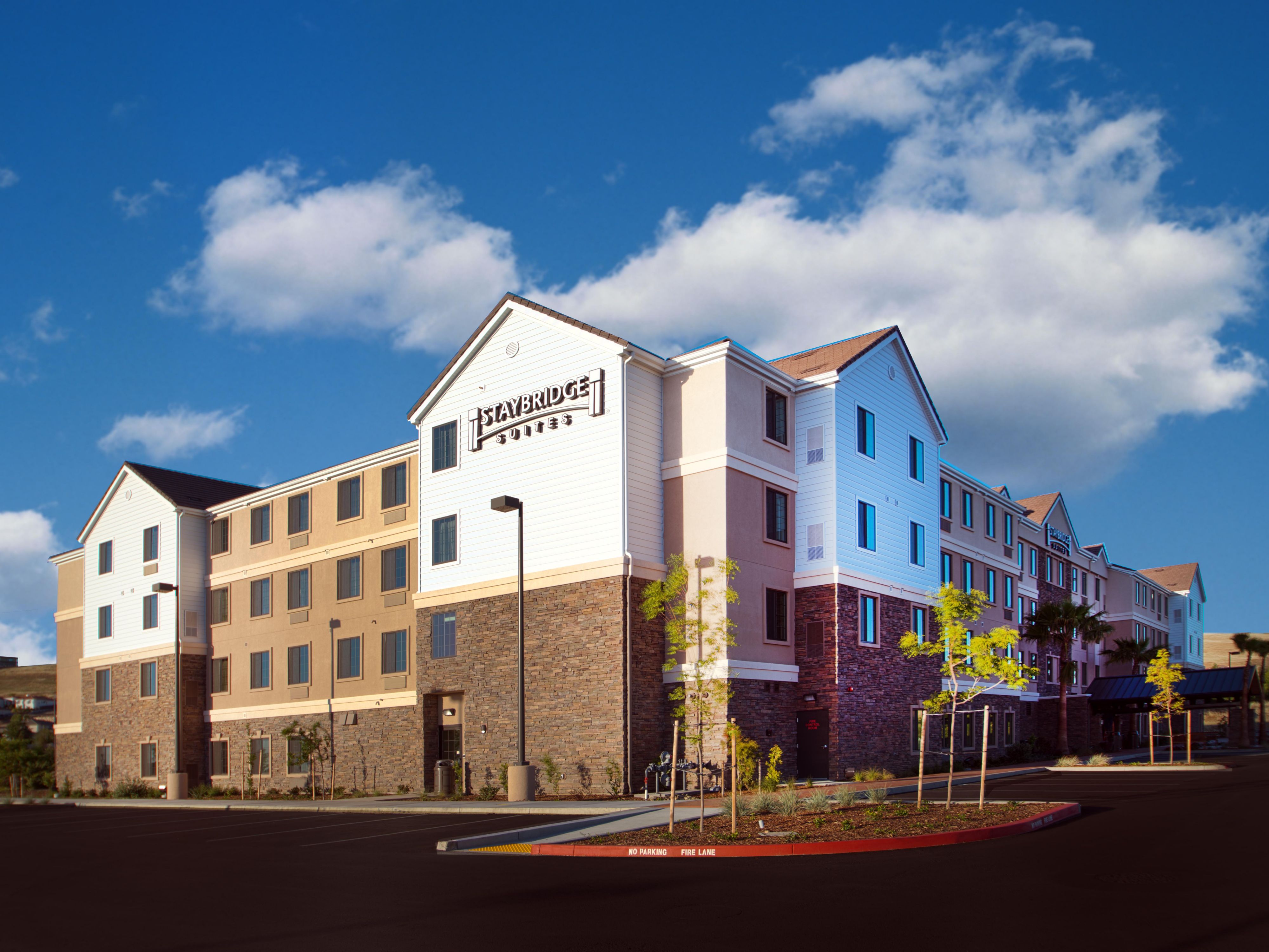 Hotel near UC Davis Medical Center  Staybridge Suites Sacramento - Folsom