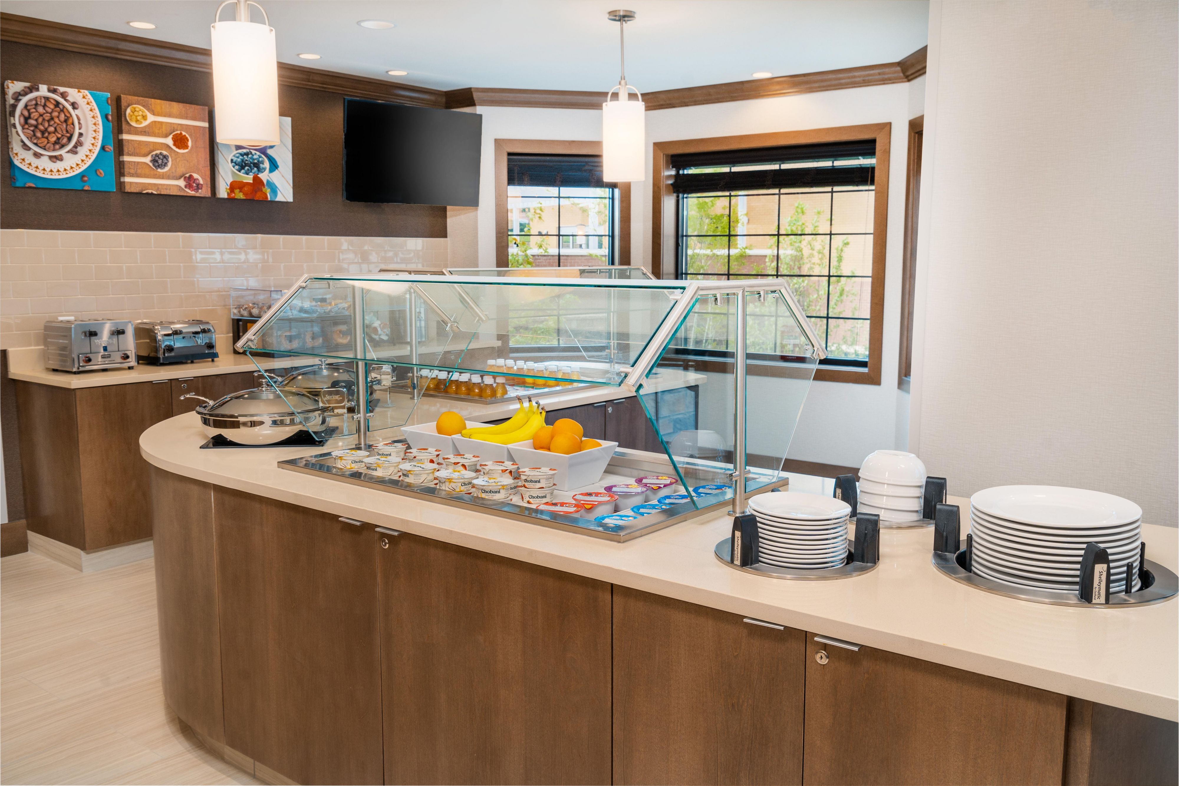 Not in the mood to cook breakfast? We’ve got you covered with our complimentary daily hot breakfast. Mingle with other guests or dine solo in our welcoming morning area with all the fresh items you could want. We rotate the offerings frequently to keep things fresh for our long-term guests. But don’t worry: we always have piping-hot coffee!