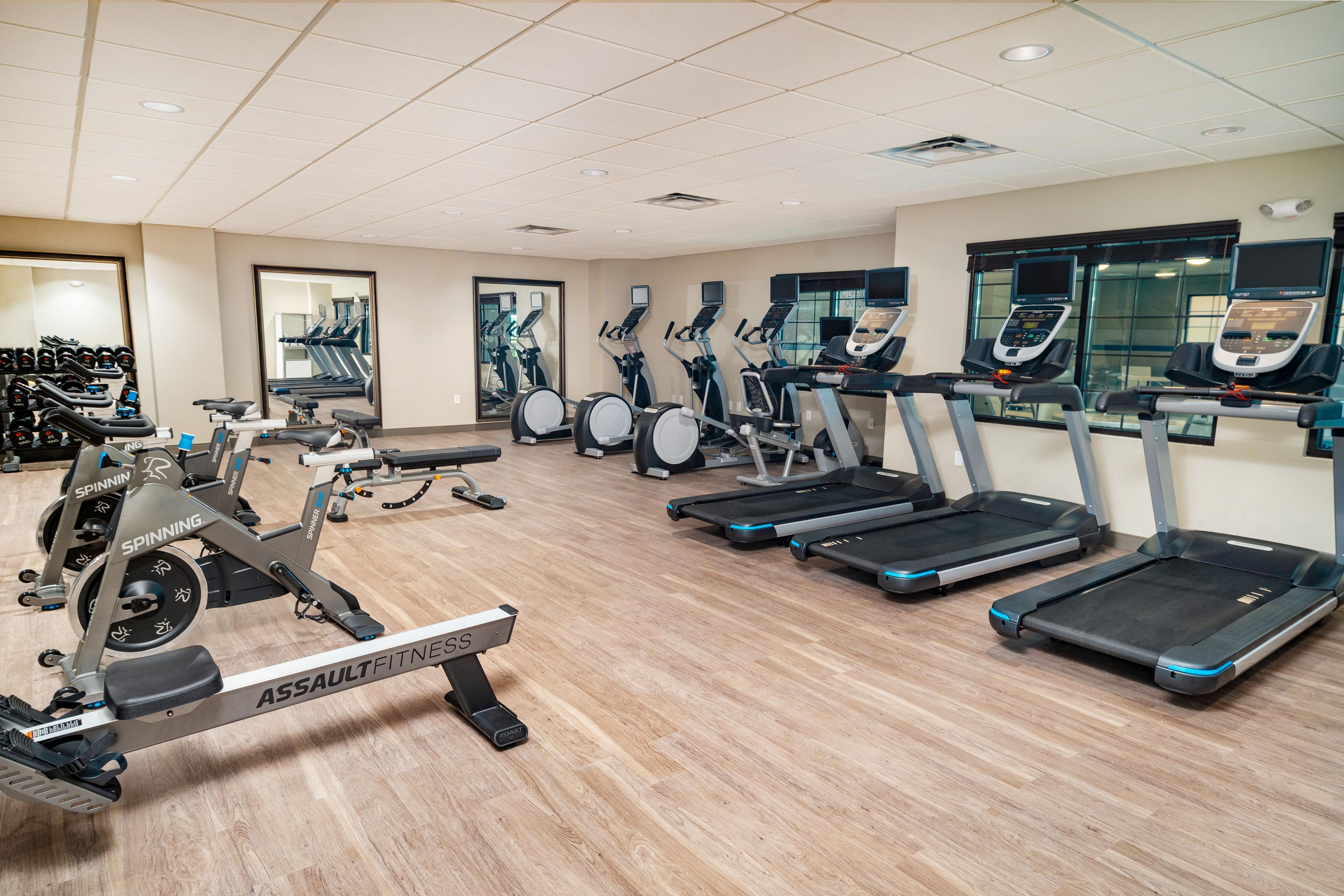 Break a sweat and turbocharge  in our upscale modern fitness center with state-of-the-art strength training equipment, cardio machines and free weights. 
