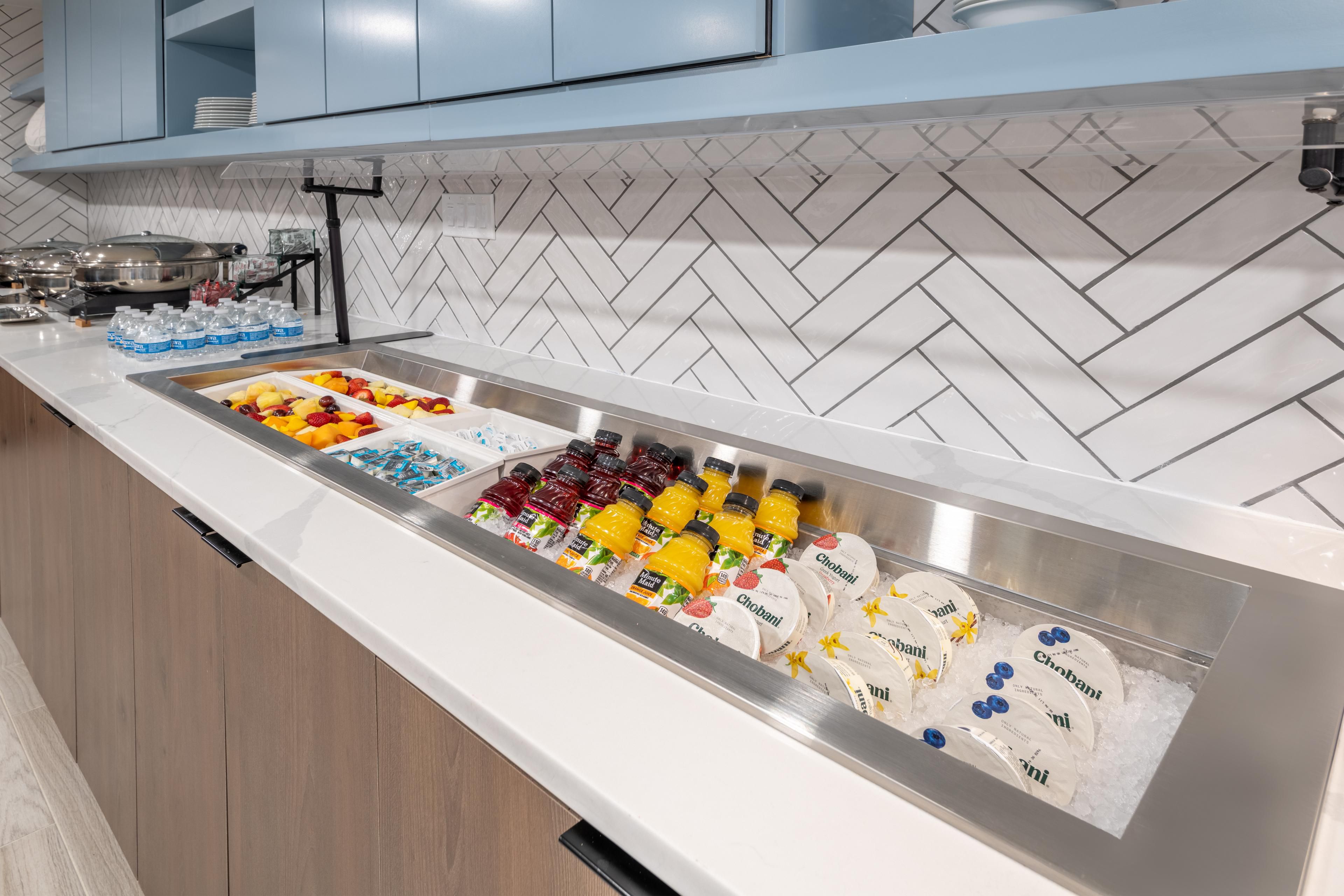 Our hotel’s complimentary breakfast features an attendant-served hot breakfast with eggs, bacon or sausage, and a variety of continental breakfast items.