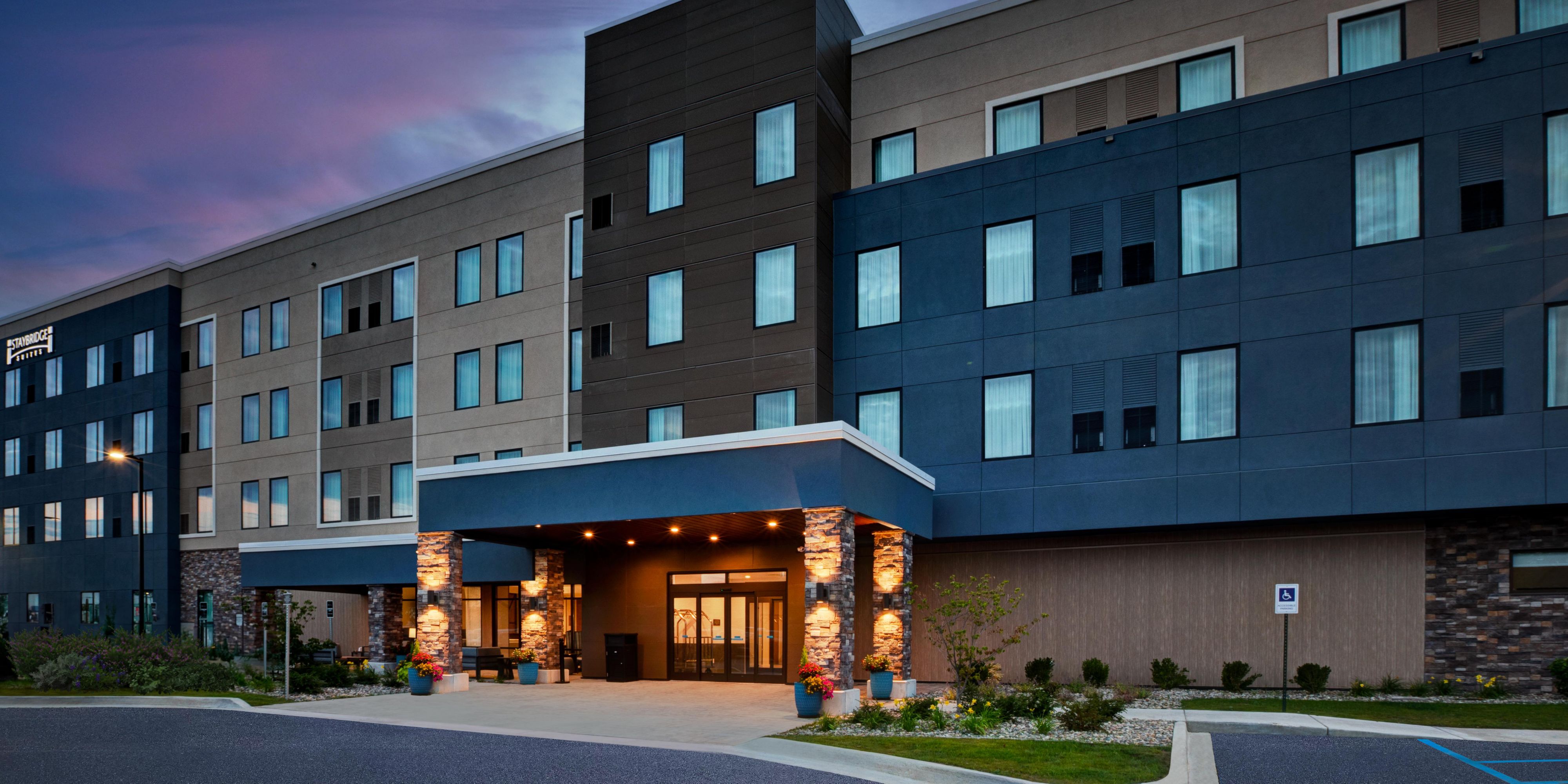 Staybridge Suites Grand Rapids South