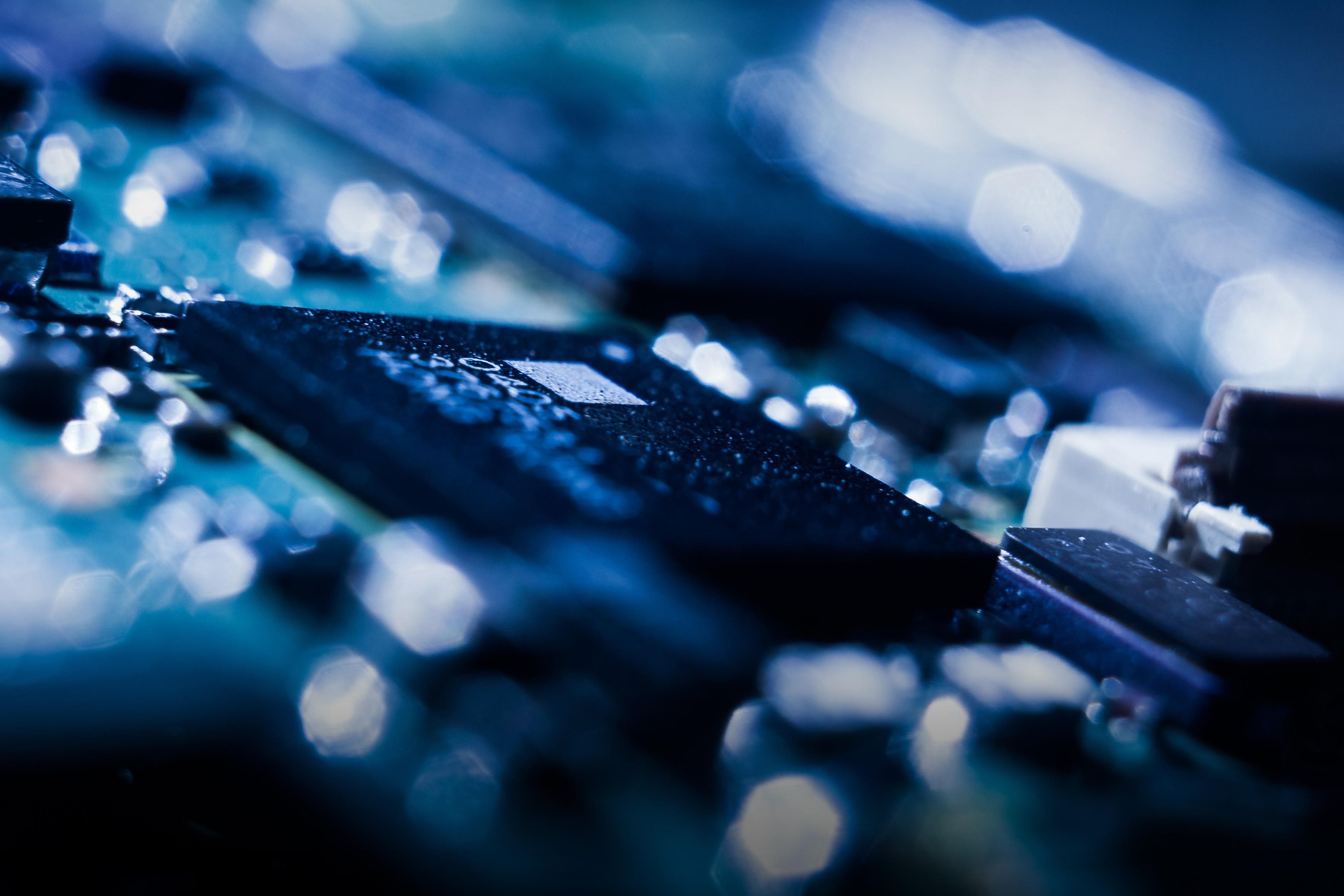From September 17 to 19, the Expo & Tech Forum brings together engineers and leaders in electronics, telecommunications, and medical technology. Stay at Staybridge Suites Guadalajara Novena, minutes from Expo Guadalajara, a hotel near Expo Guadalajara with modern suites and breakfast included.