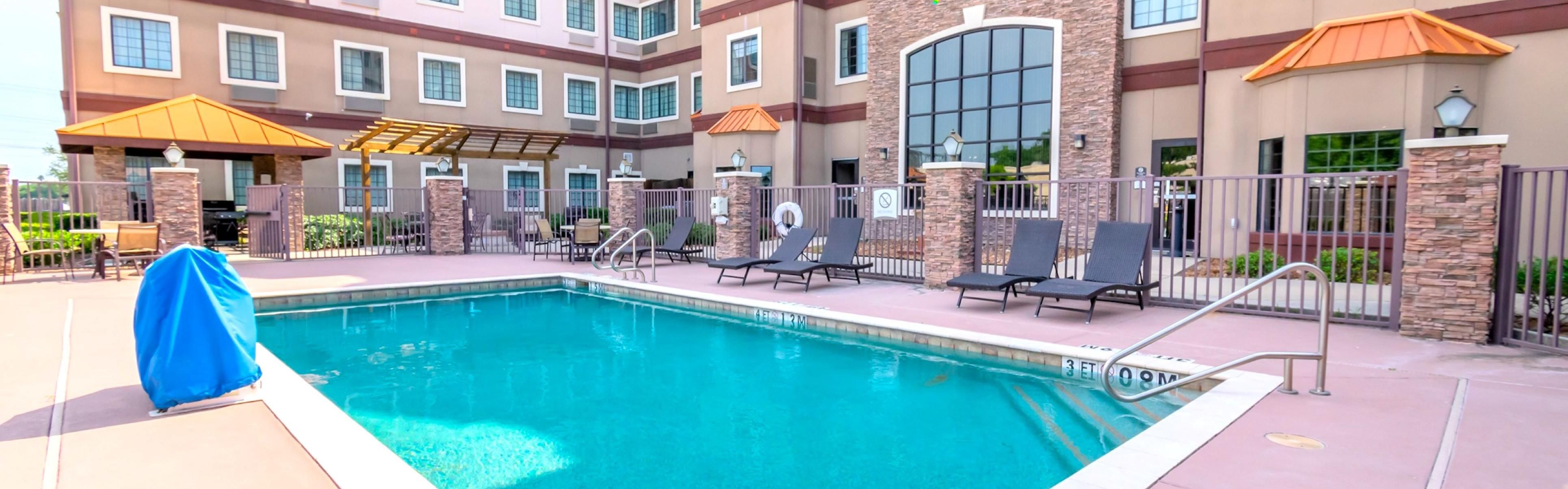 Staybridge Suites Houston IAH - Beltway 8 Условия проживания