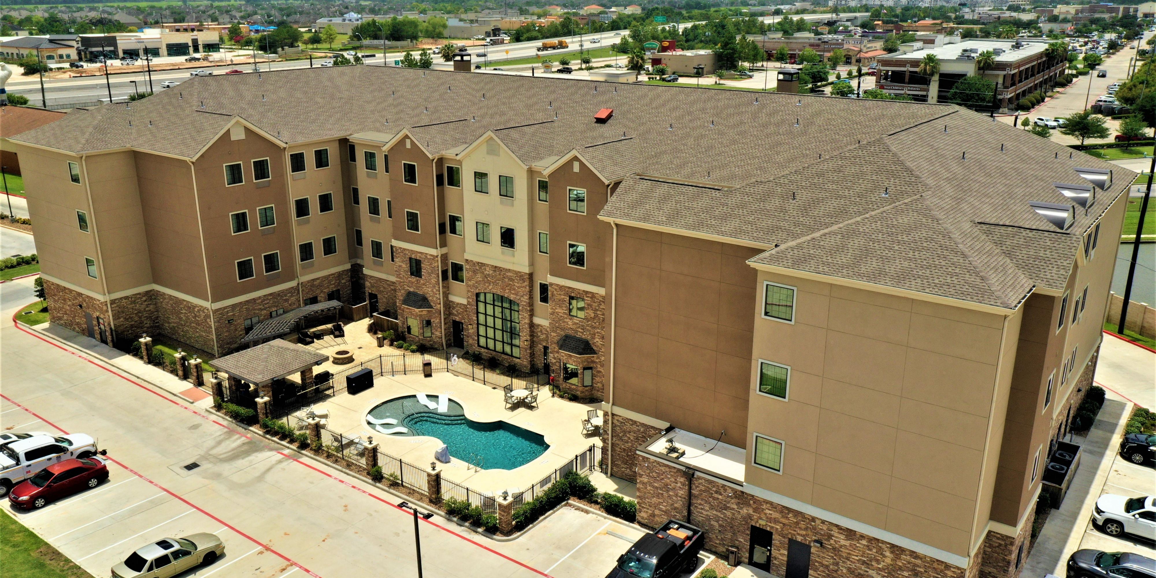 Staybridge Suites Houston - Humble Beltway 8 E