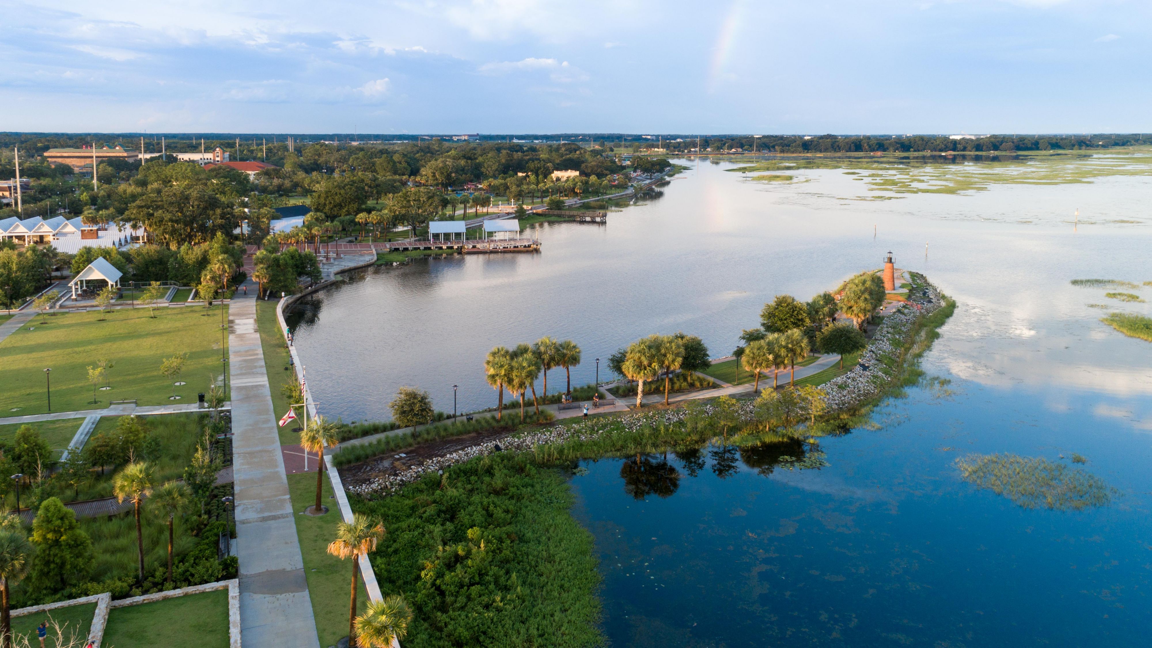 Kissimmee lakefront view from above