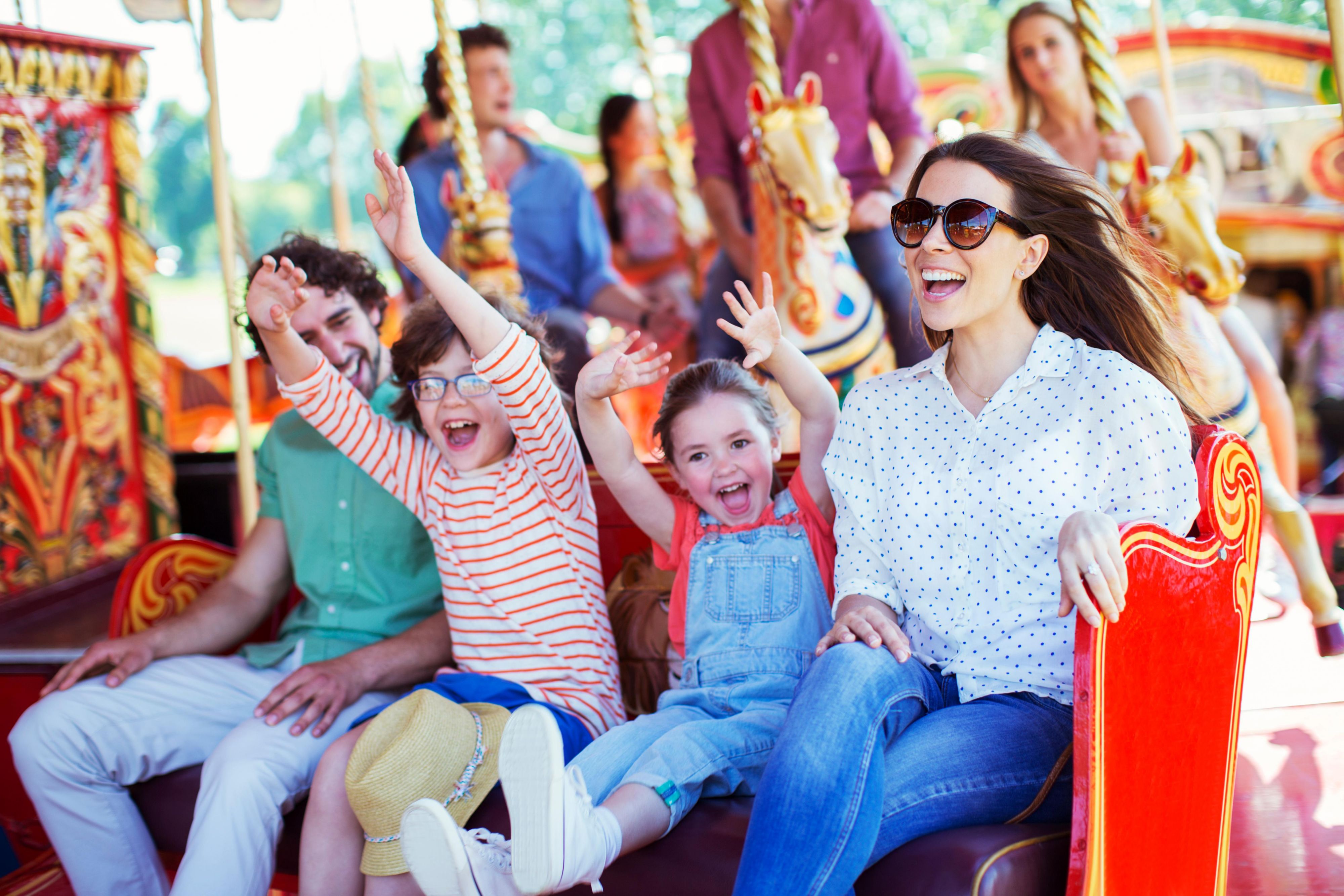 Our all-suites, pet-friendly Kissimmee hotel is just minutes from WALT DISNEY WORLD®, Magic Kingdom, EPCOT, Animal Kingdom, Universal Orlando, Epic Universe, ESPN Wide World of Sports, City Walk, and Disney Springs. Stay near Orlando’s top theme parks, attractions, shopping, dining, and entertainment—your perfect home base for adventure.