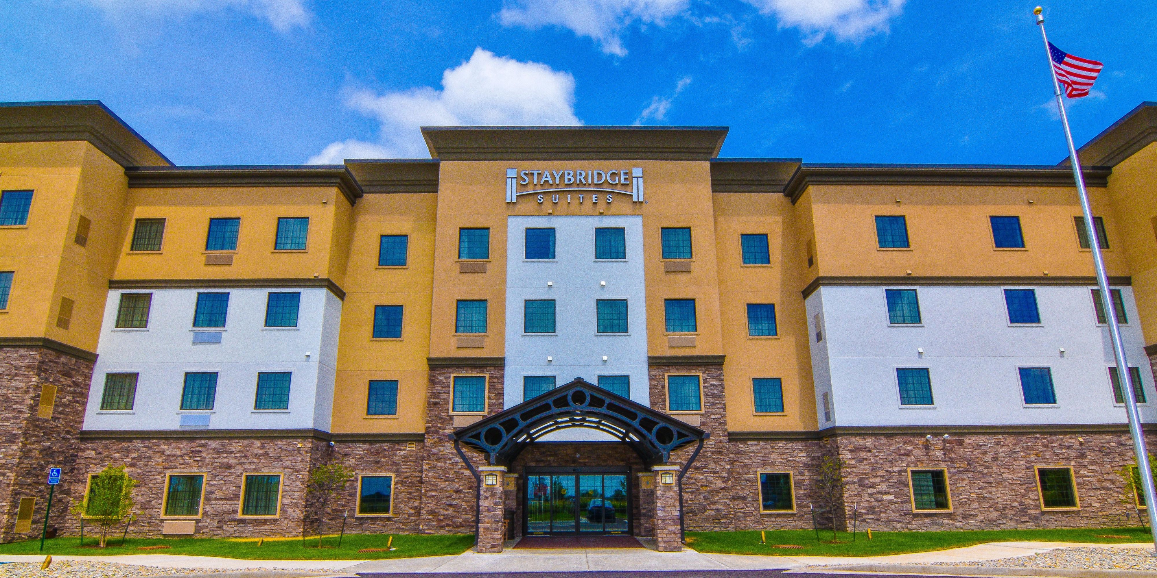 Staybridge Suites Lafayette 6045301037 2x1