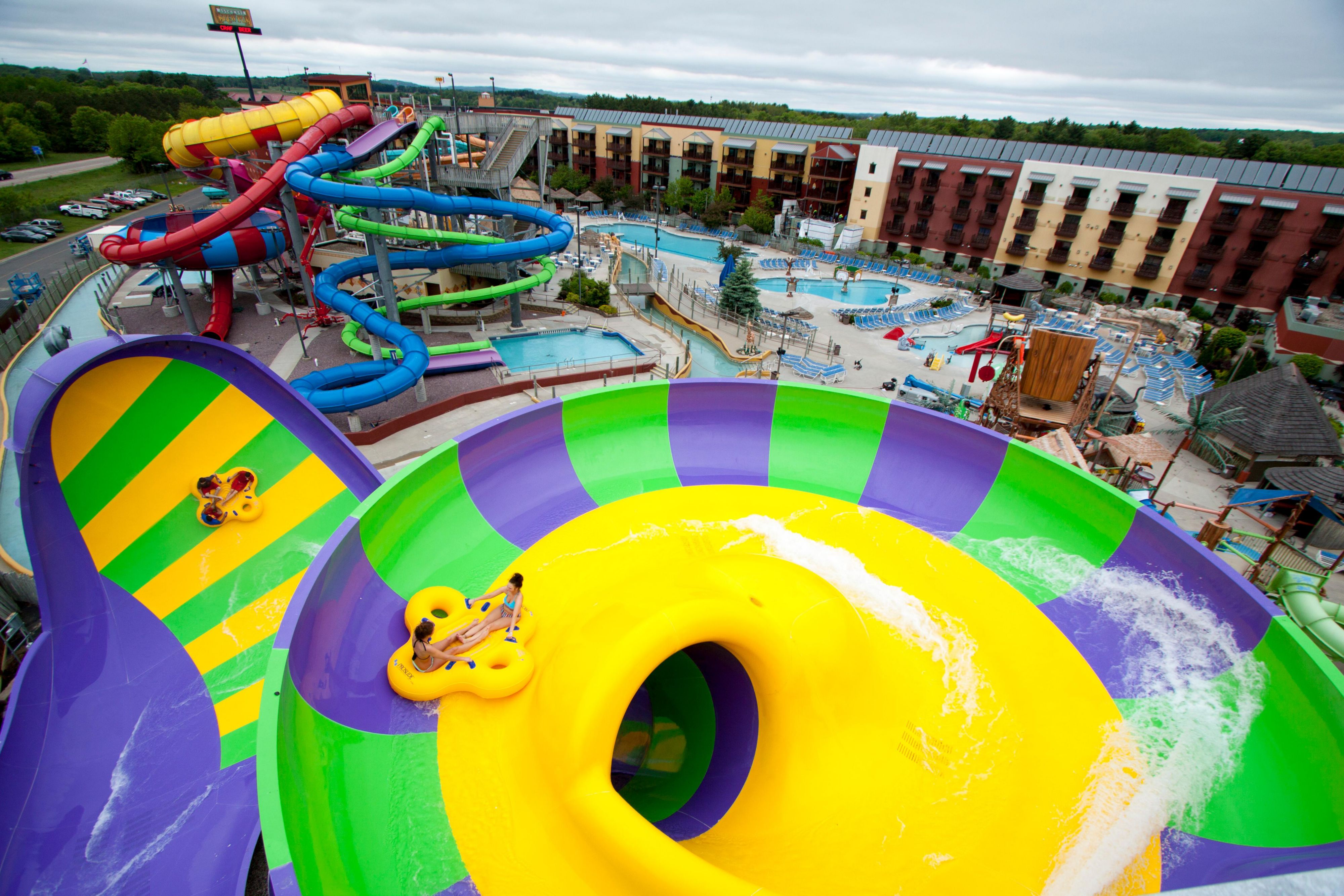 choose the Kalahari Waterpark Package, that includes 2 One Day Passes. Additional passes can be added at a discounted rate for registered guests.  
