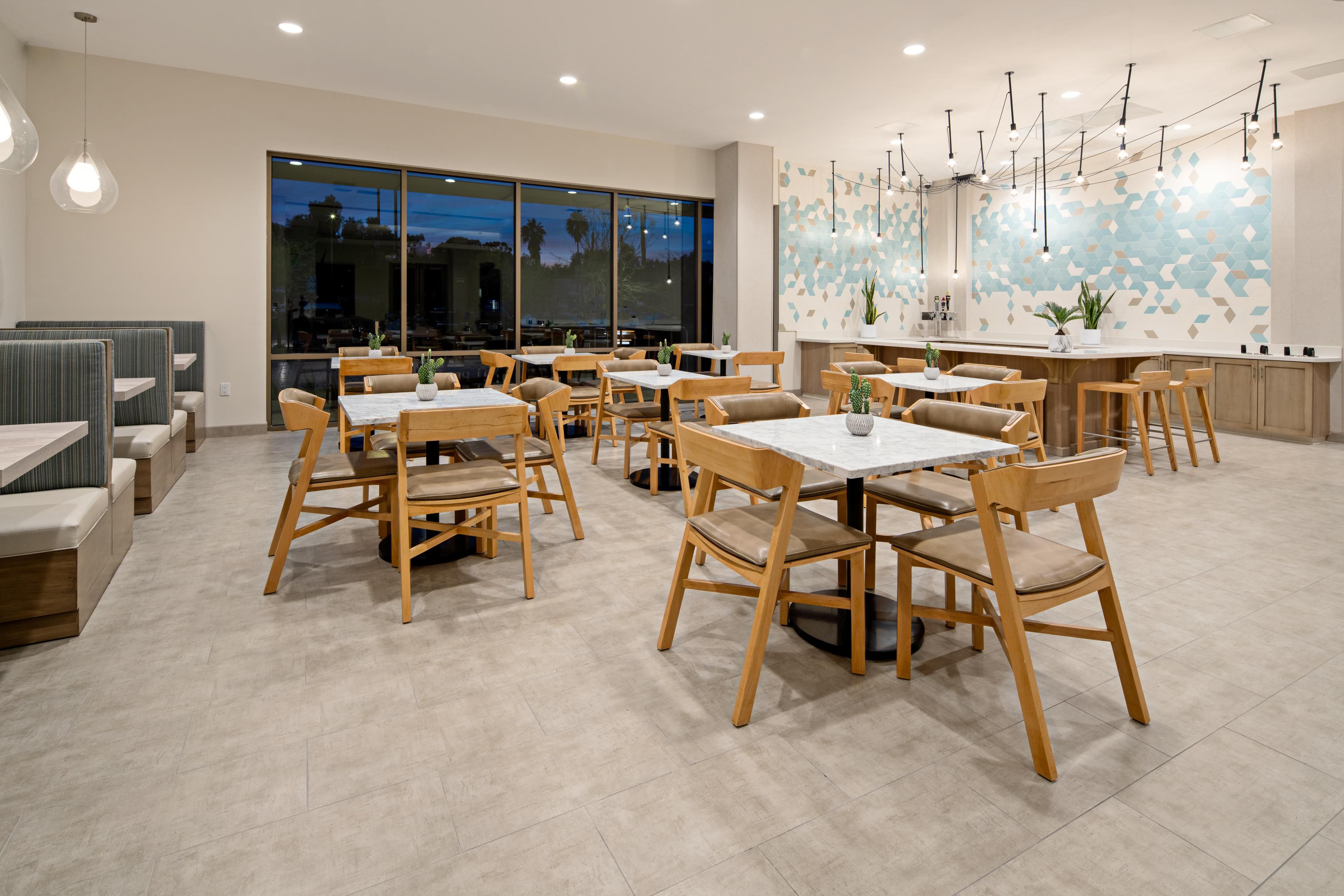 Staybridge Breakfast Hours: Start Your Day Deliciously!