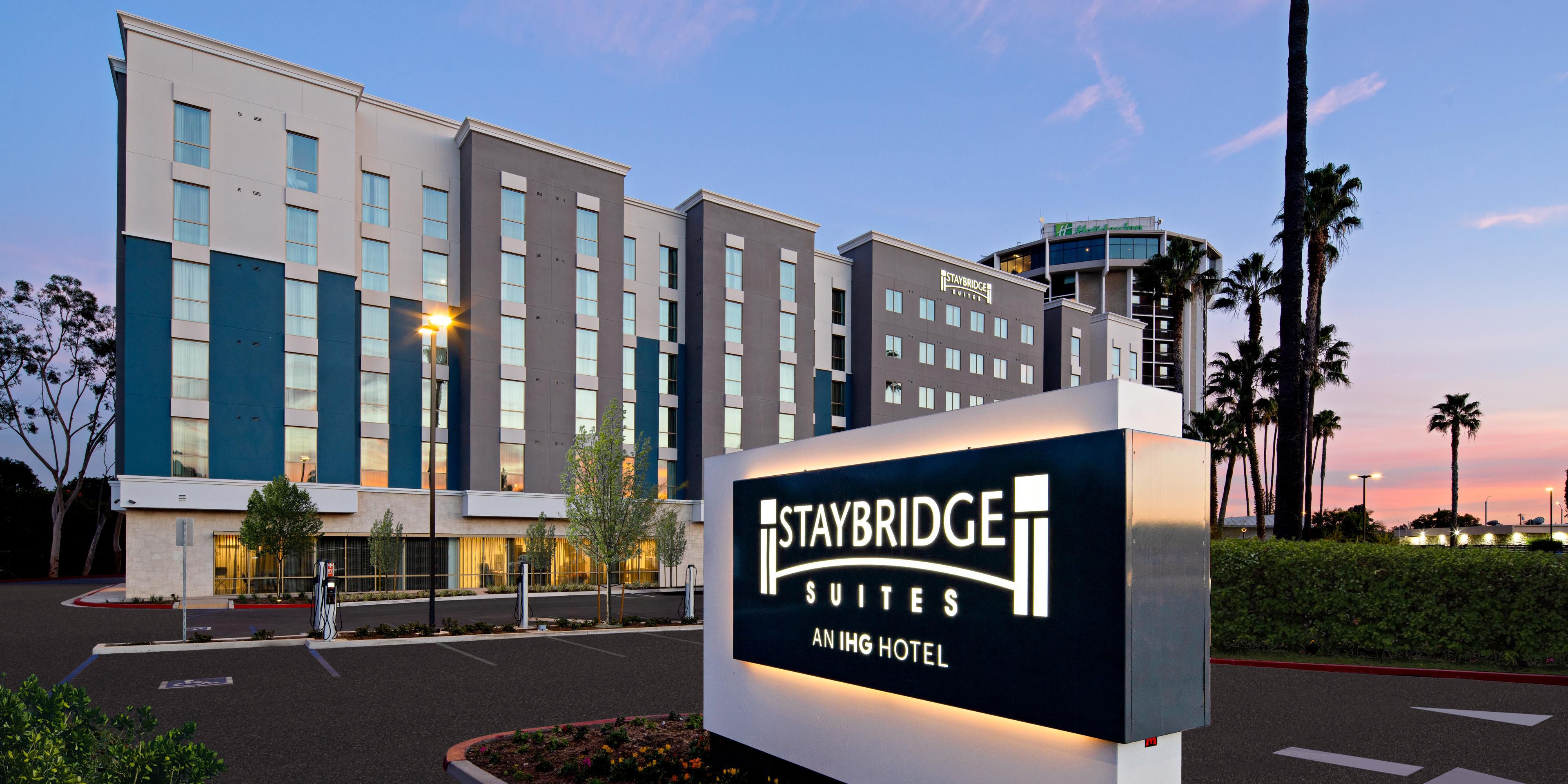 Staybridge Suites Long Beach 6842895588 2x1