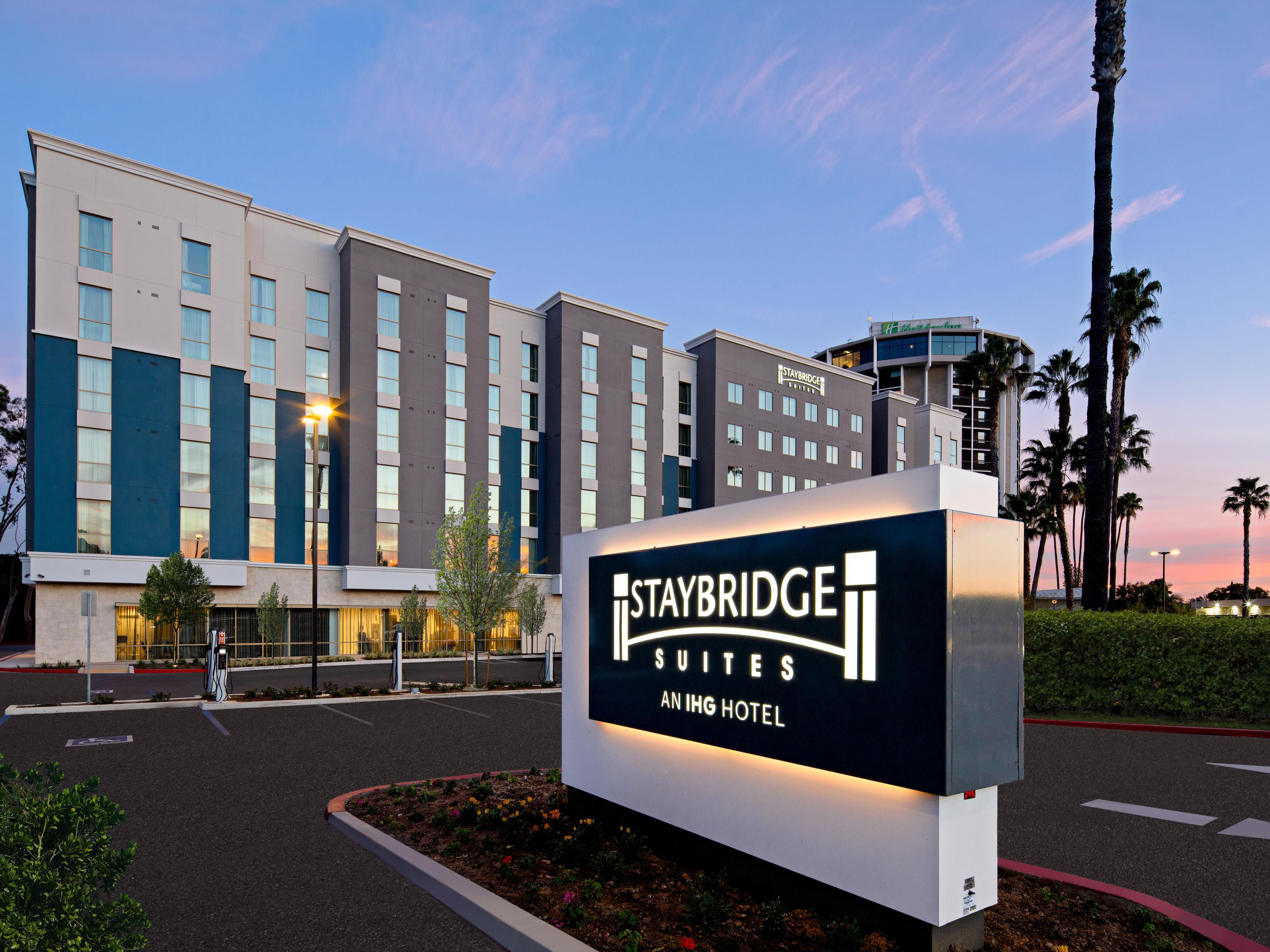 Extended Stay Hotel in Long Beach | Staybridge Suites Long Beach Airport