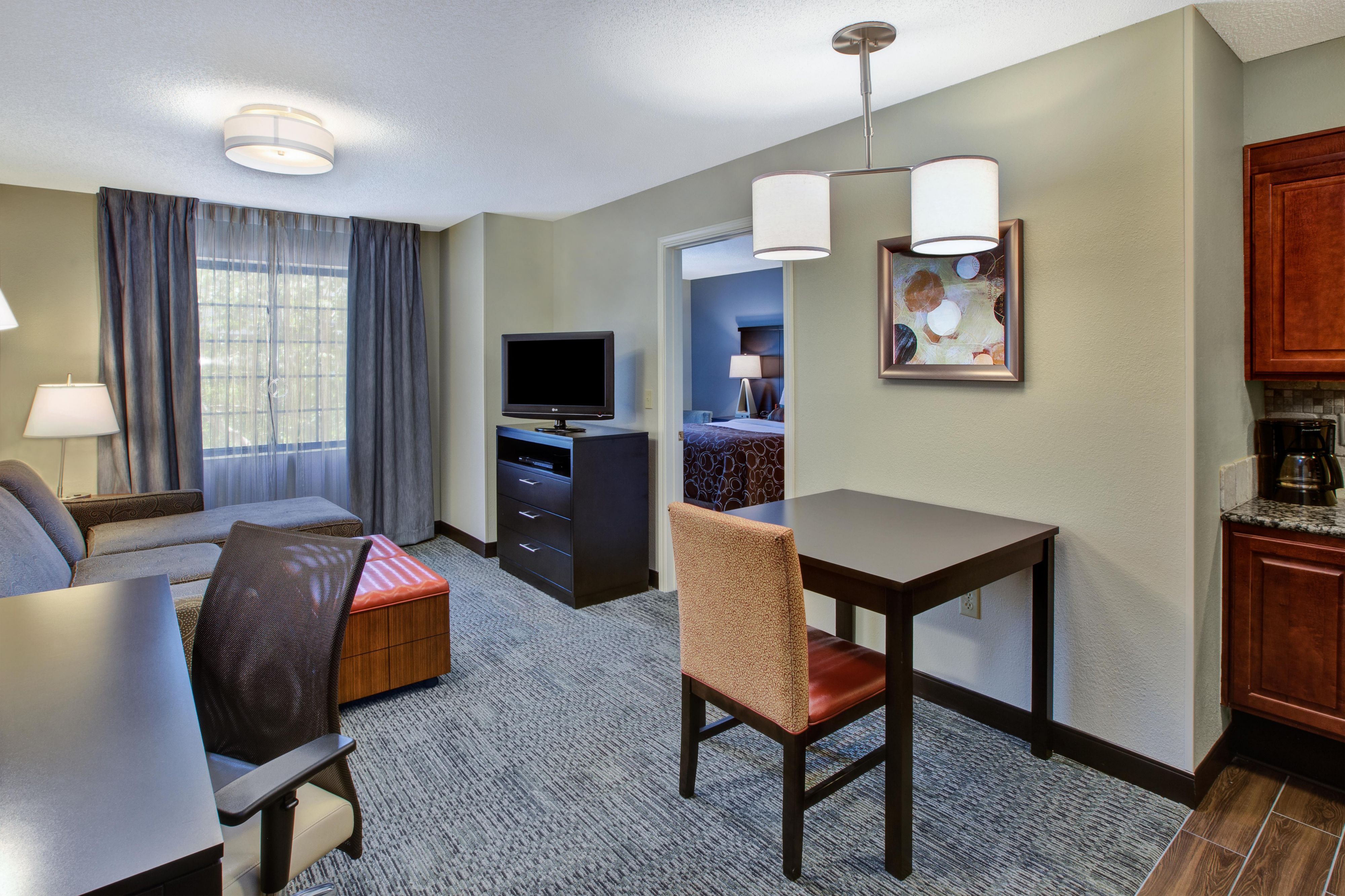 Or large suites feature a sitting area with pullout sofa, free Wi-Fi and a kitchen with stovetop, full size refrigerator, microwave and dishwasher.  When you need to be away, let us be your home away from home. 