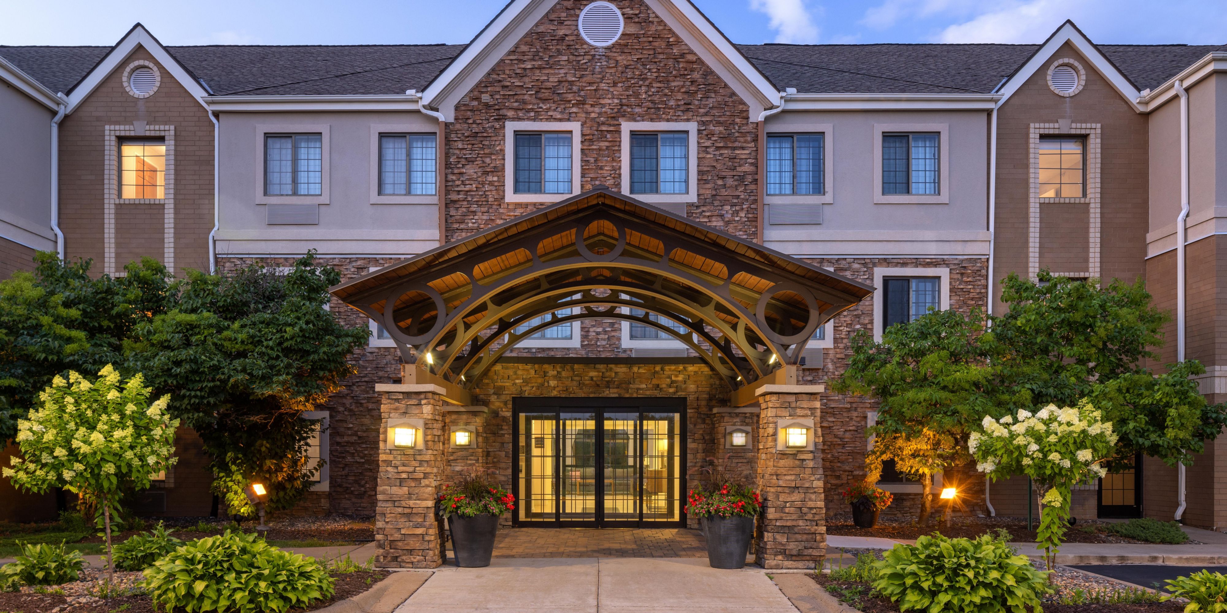 Staybridge Suites Mpls-Maple Grove/Arbor Lakes