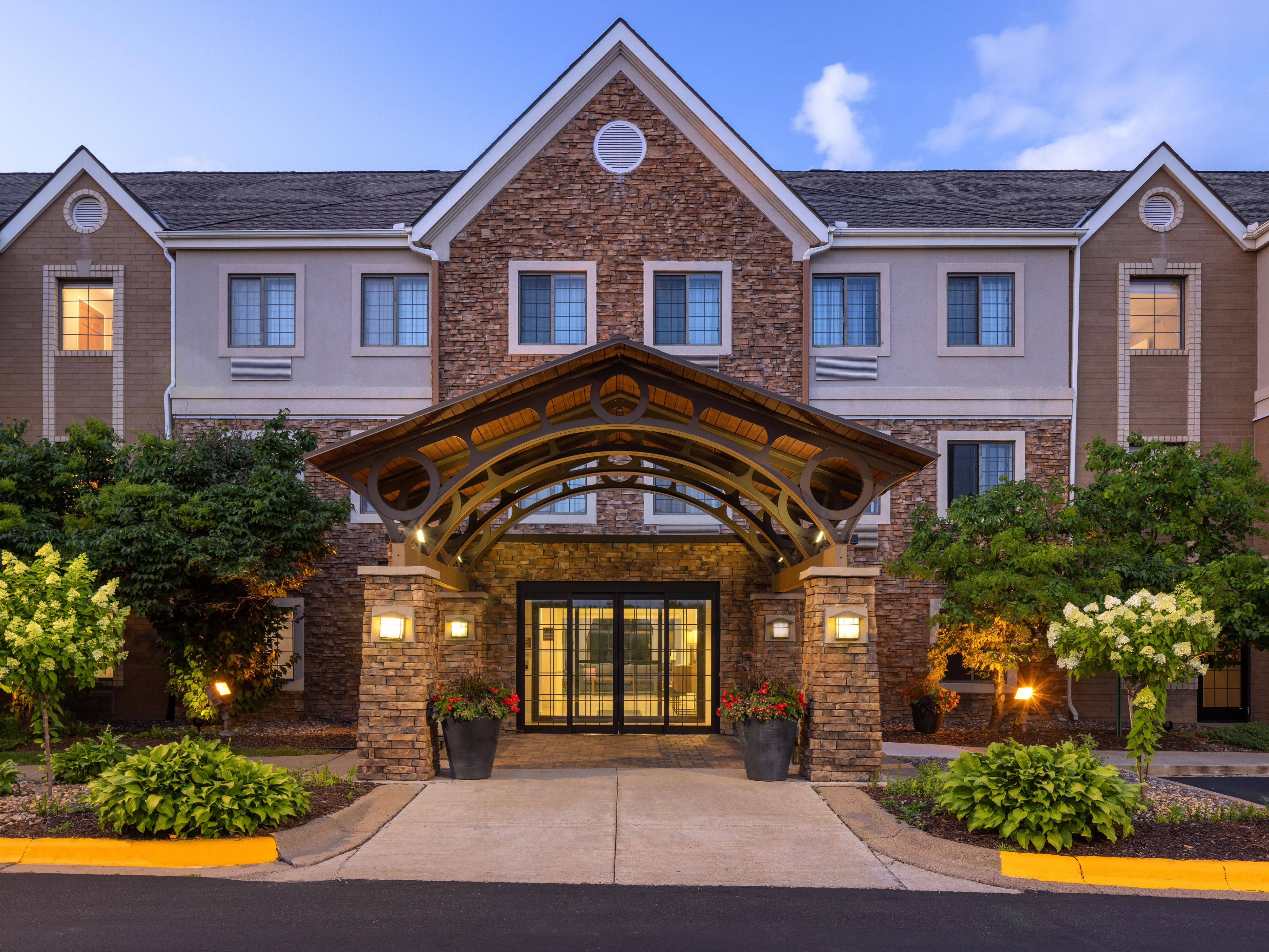 Staybridge Suites Mpls-Maple Grove/Arbor Lakes LOCAL AREA