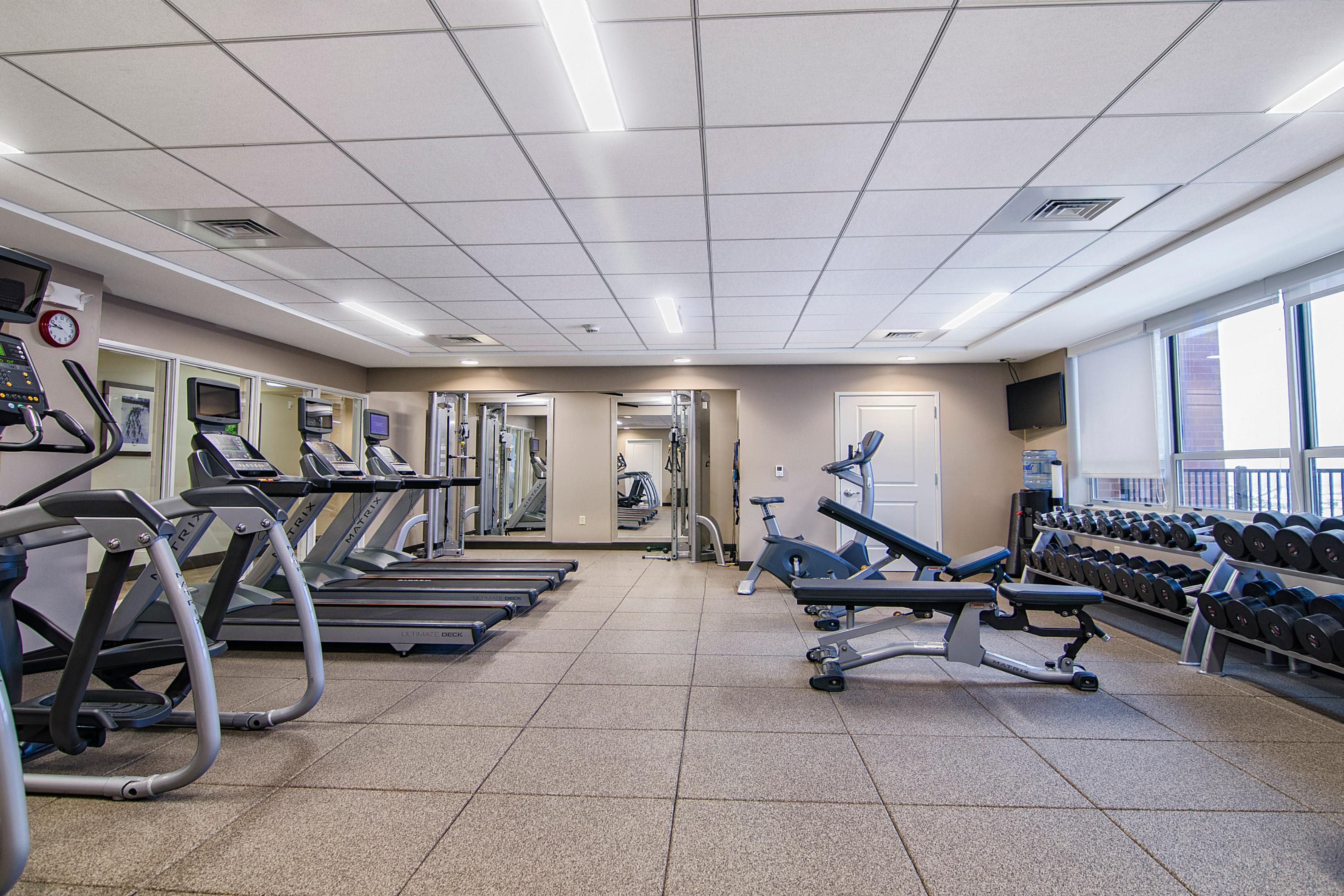 When you stay at the Staybridge Suites Marquette, there's no need to pause your fitness routine due to travel. Our expanded Fitness Center offers a variety of machines and weights to keep you looking fit and feeling great! Plus, we offer fantastic views of Marquette and plenty of natural light. So bring on the endorphins and stay fit with us!