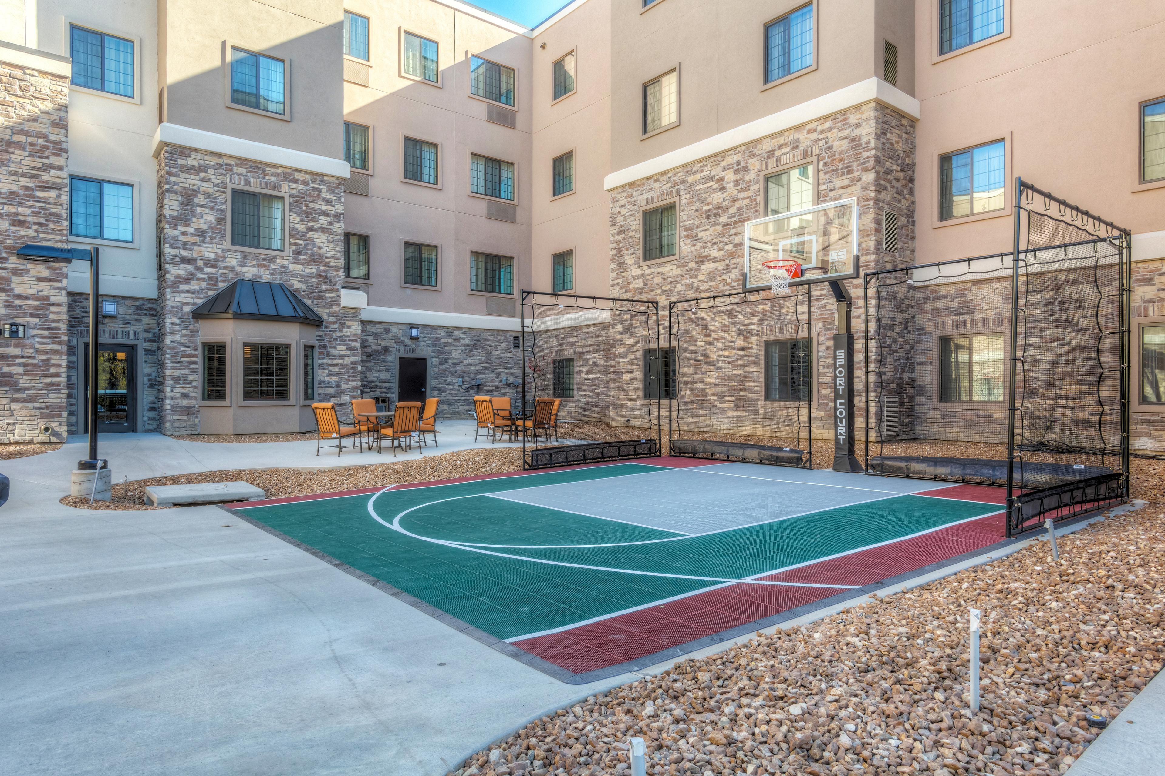 Extended Stay Hotel in Maryland Heights | Staybridge Suites St Louis ...