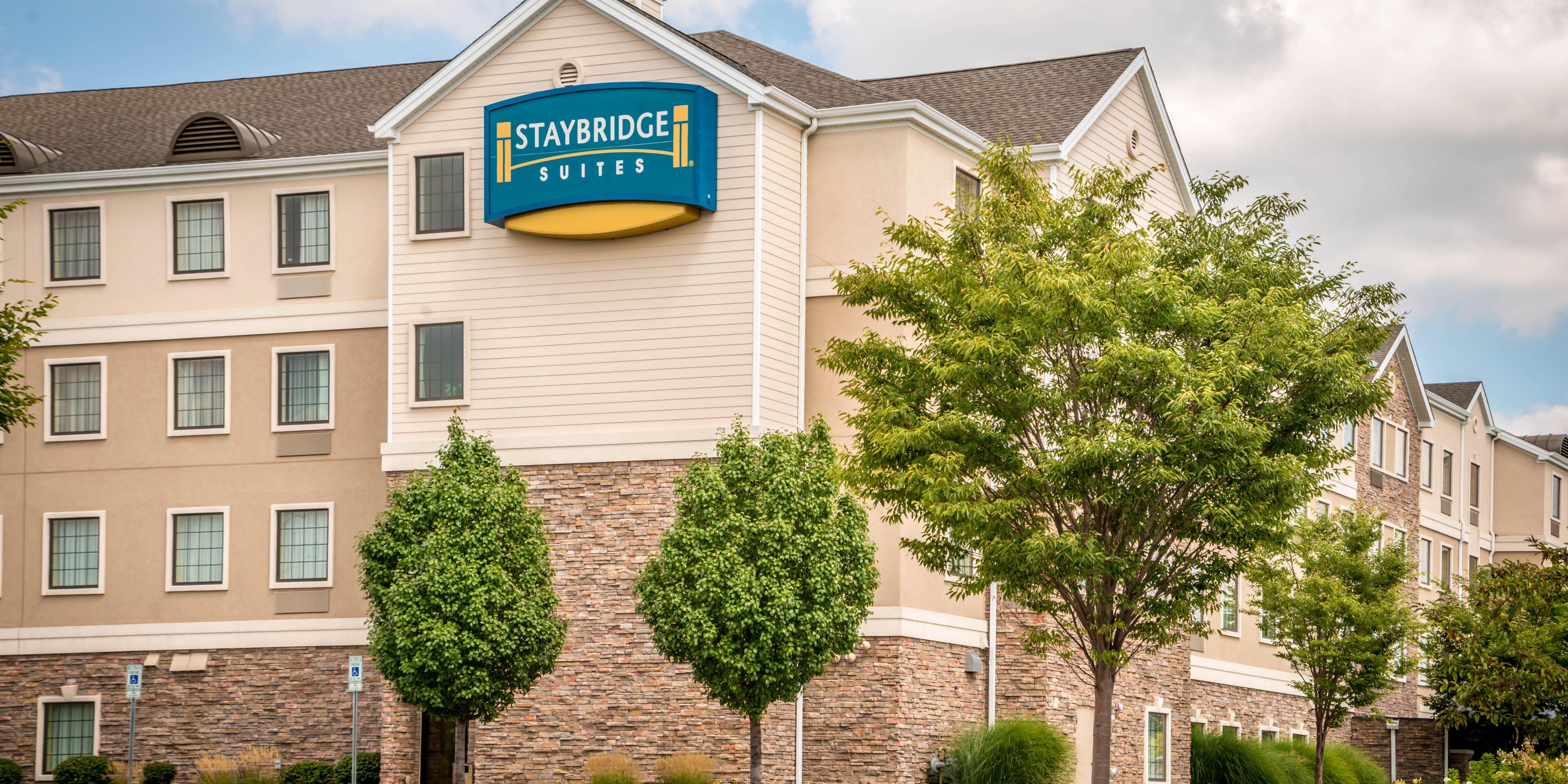 Staybridge Suites Toledo - Maumee