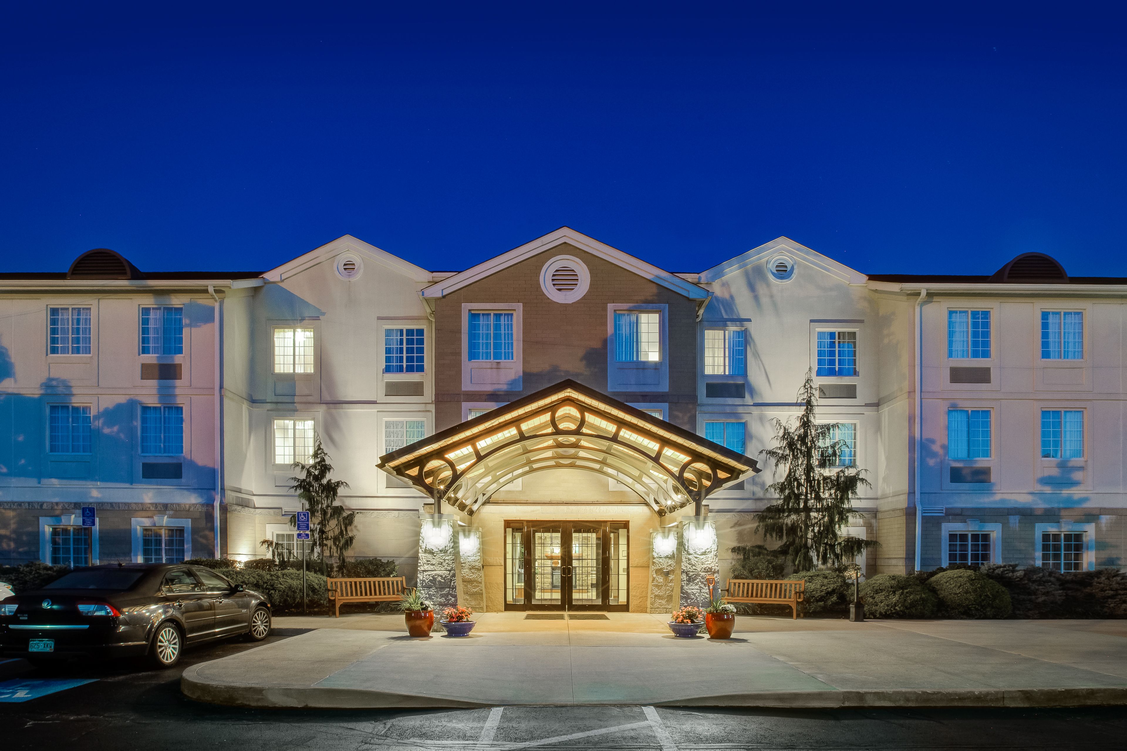 Hotels In Mayfield Heights Ohio Staybridge Suites Cleveland Mayfield Hts Beachwd