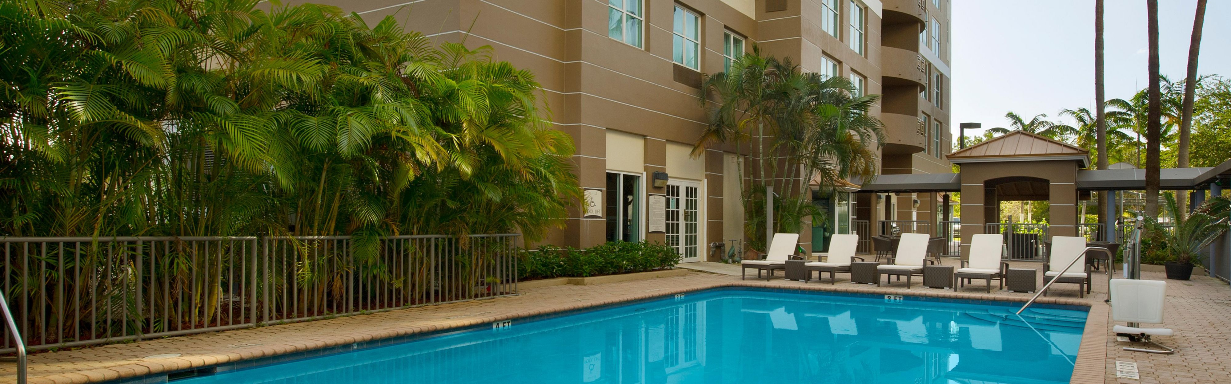 Staybridge Suites Miami Doral Area Amenities   Staybridge Suites Miami 2945646915 16x5