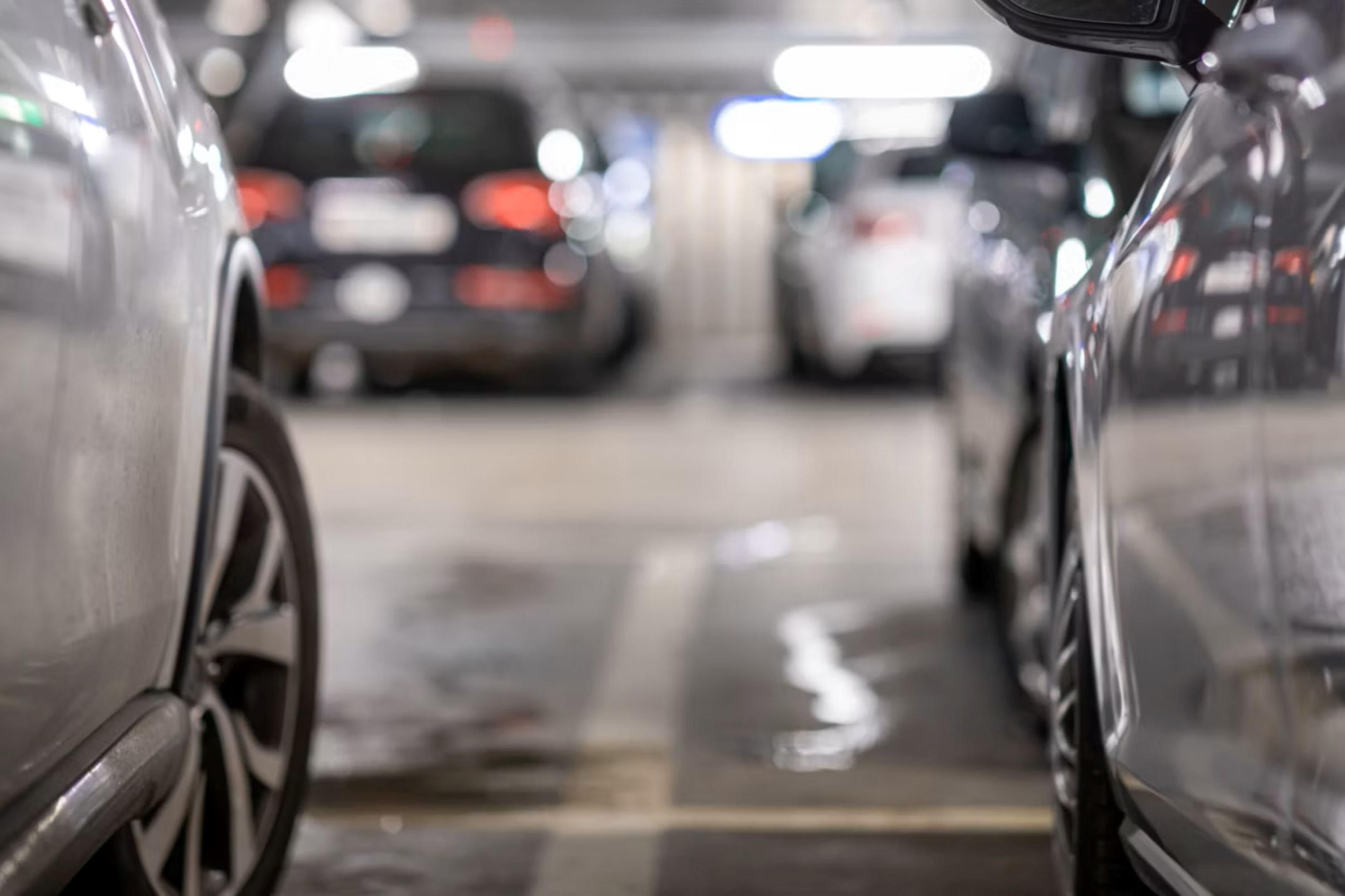 Enjoy stress-free travel with our complimentary airport shuttle service to and from Montréal-Trudeau International Airport. Whether you're arriving late, catching an early flight, our convenient location and reliable shuttle make us a smart choice for corporate guests, flight crews, and global travelers. Schedule: 4am to 12pm and then 4pm to 12am. 