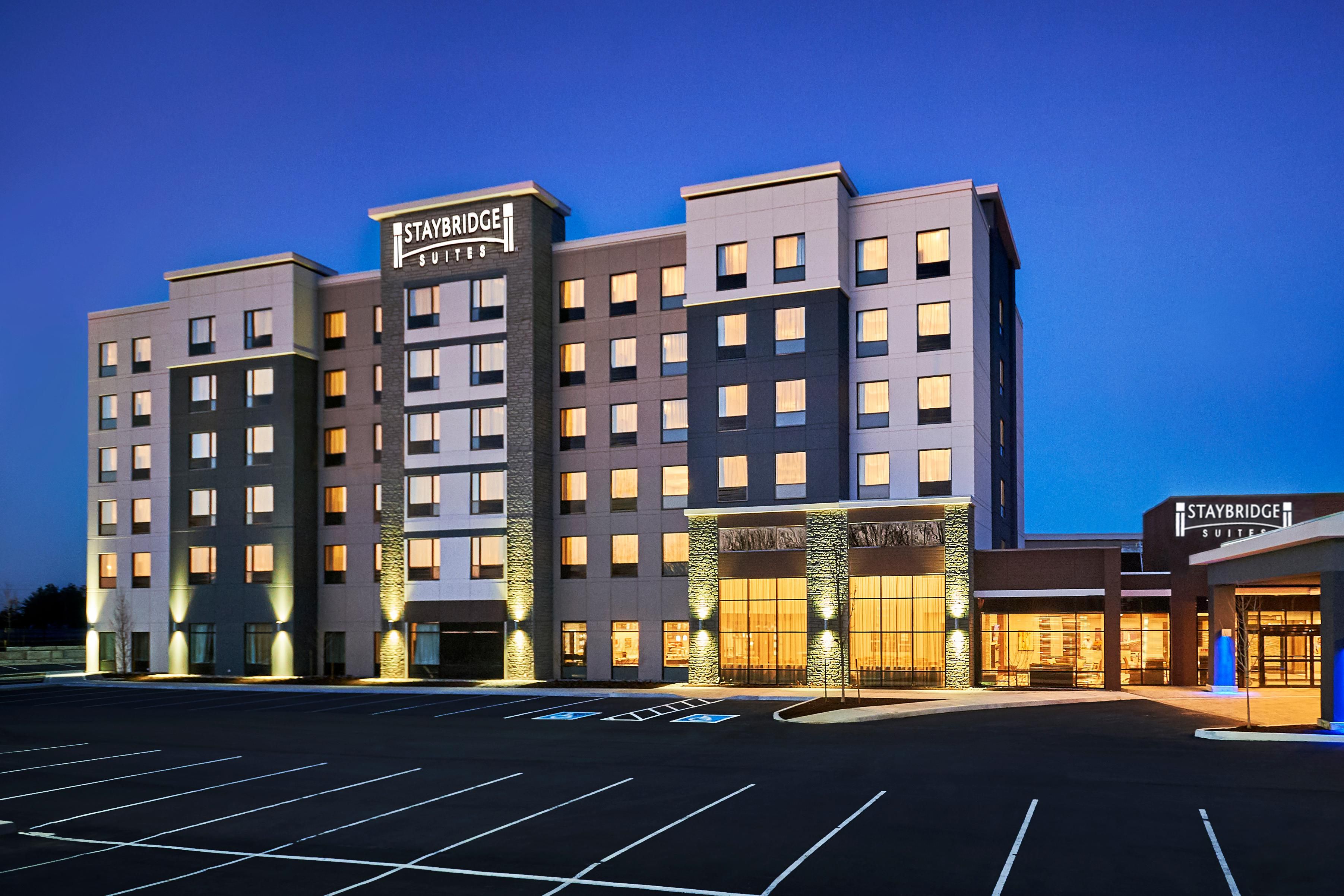 Enjoy the convenience of free on-site parking so you can come and go with ease. Say goodbye to driving around searching for a parking space, feeding meters, or settling for high parking fees. With our complimentary, hassle-free parking, you can minimize your stress and maximize your stay.