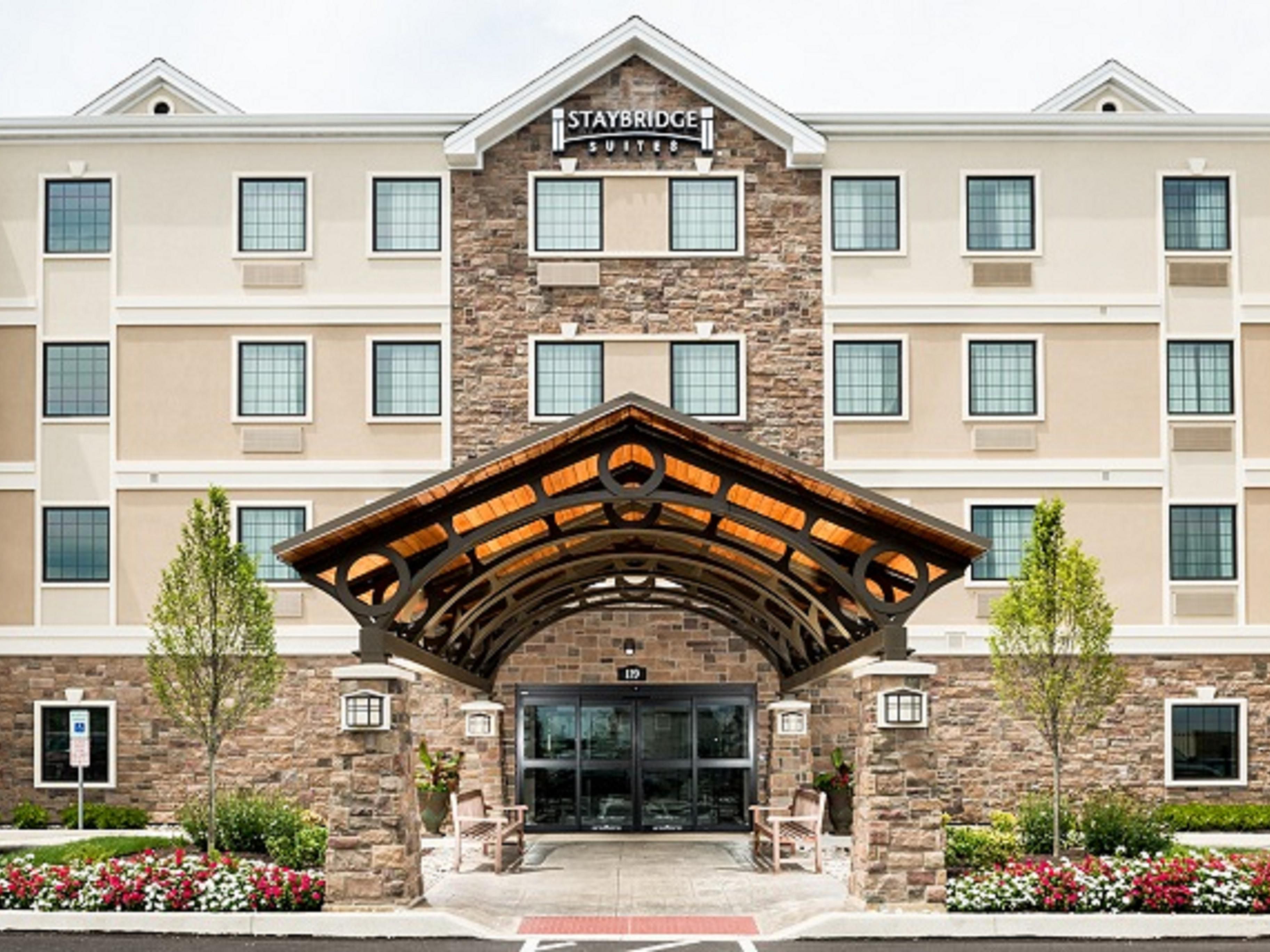 Hotel Suites in Montgomeryville, PA | Staybridge Suites Philadelphia