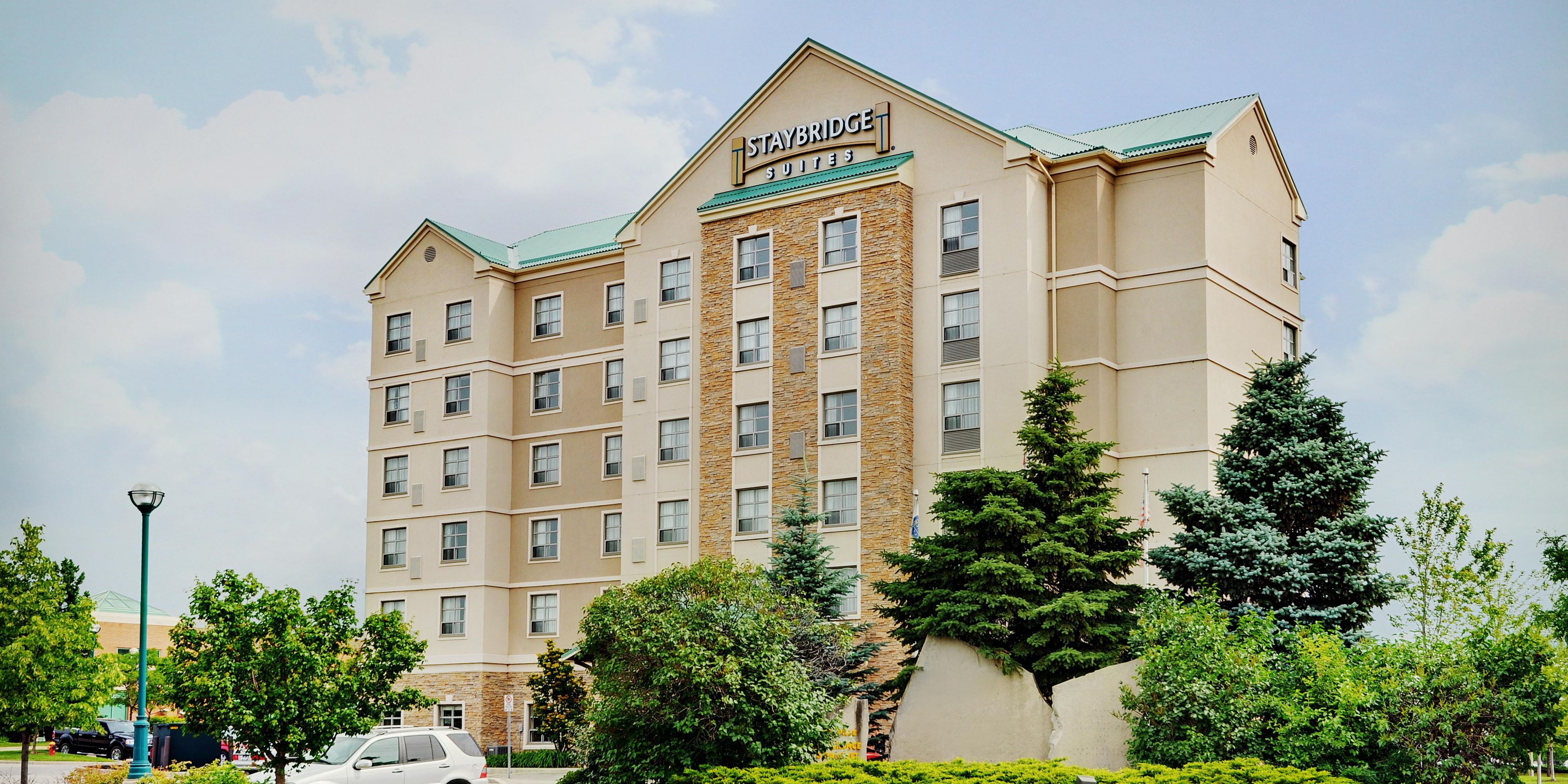 Staybridge Suites Oakville-Burlington