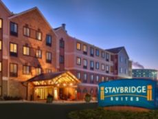 Staybridge Suites Omaha 80th and Dodge