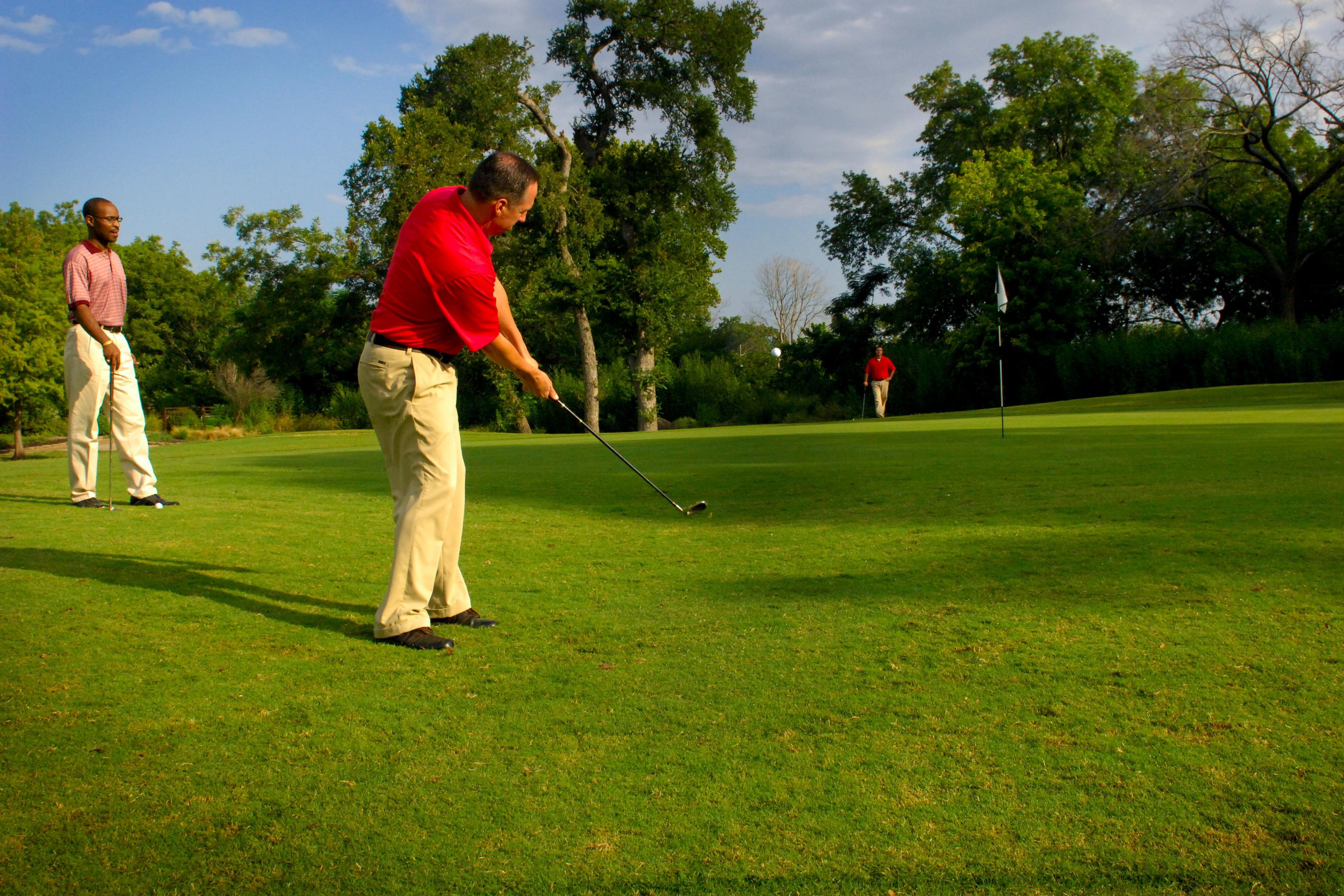Campos de golf locales disponibles