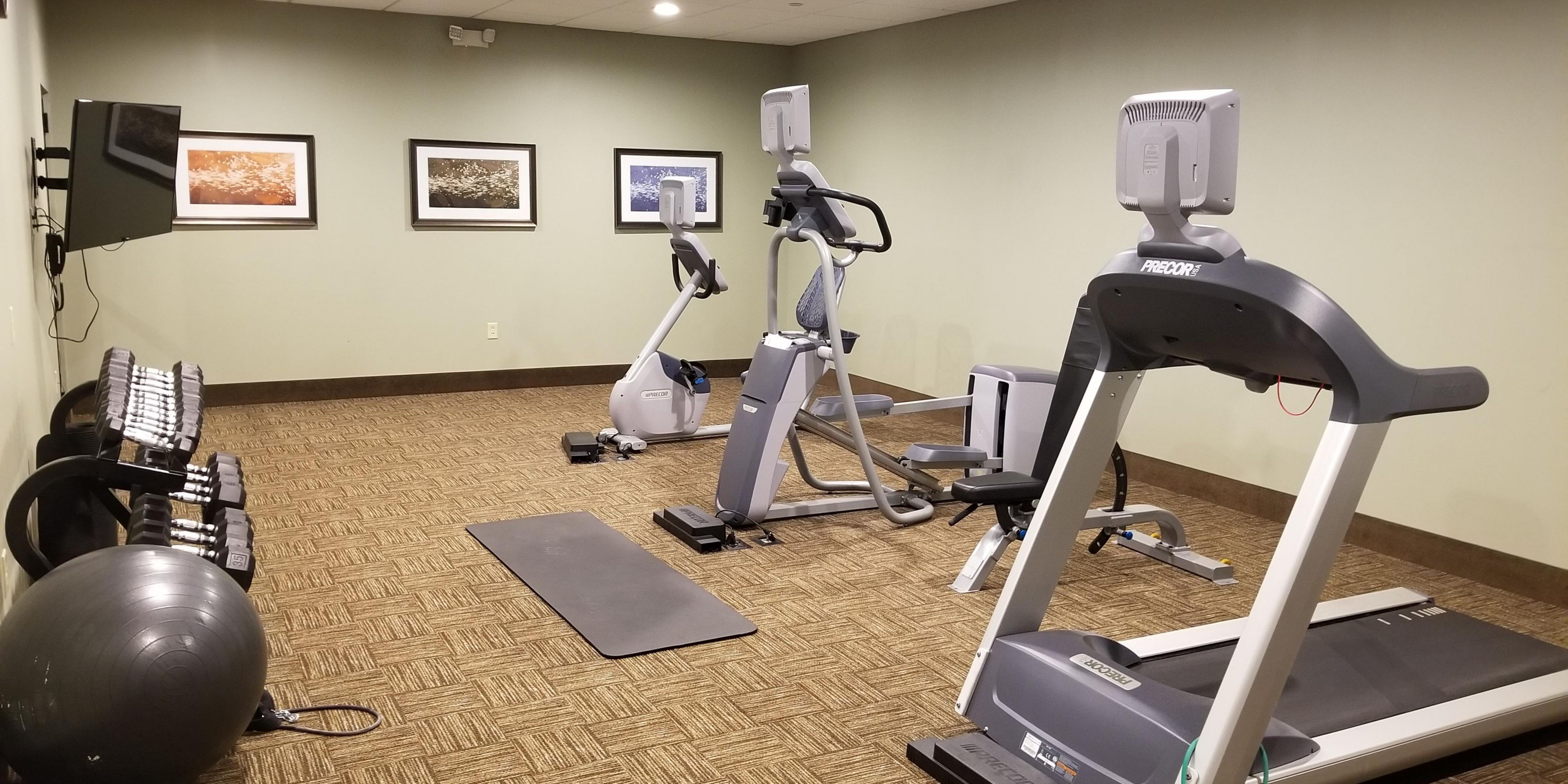 24/7 free fully-equipped fitness center at Staybridge Suites