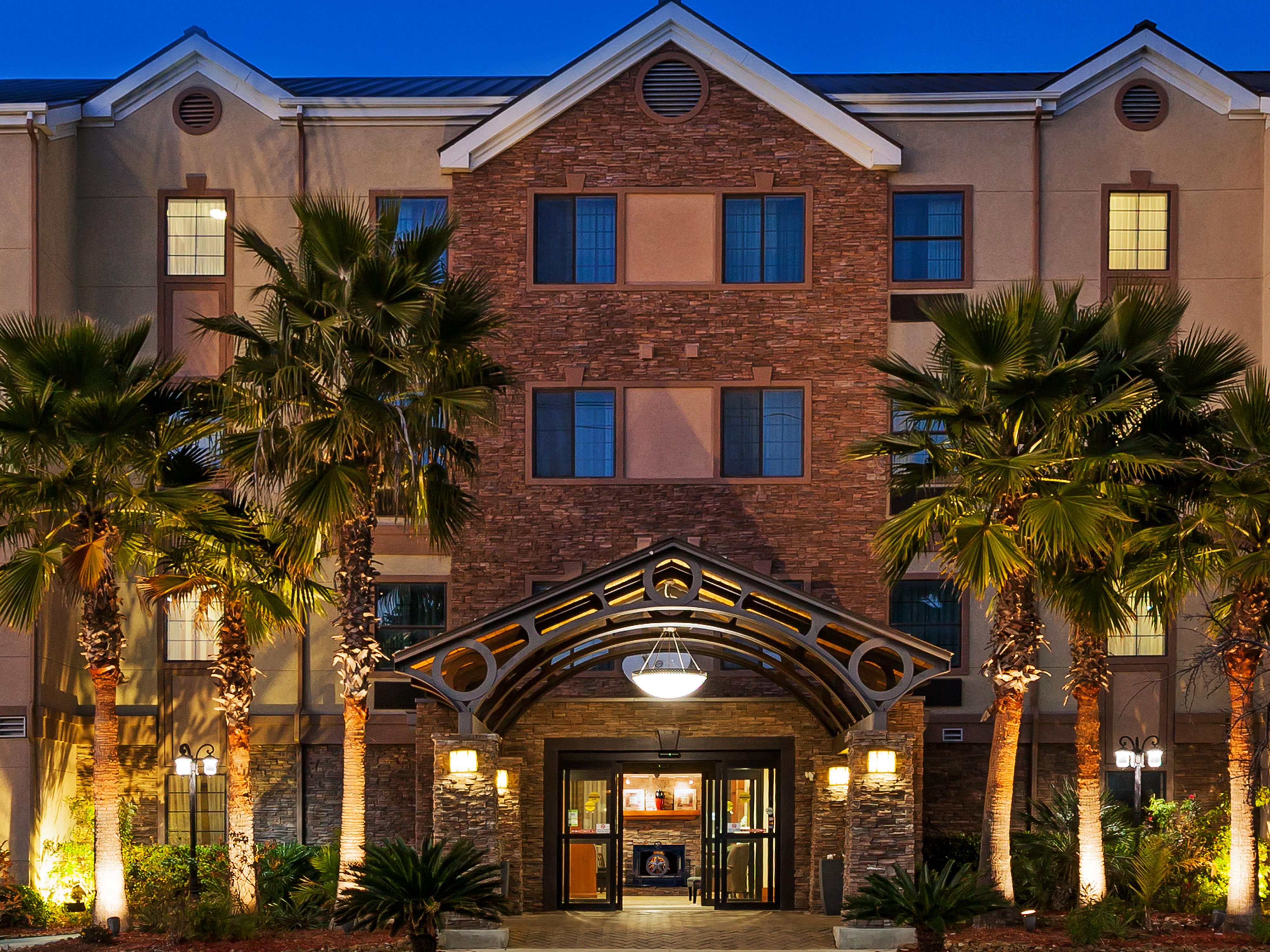 Hotels Near Seaworld San Antonio In San Antonio Texas