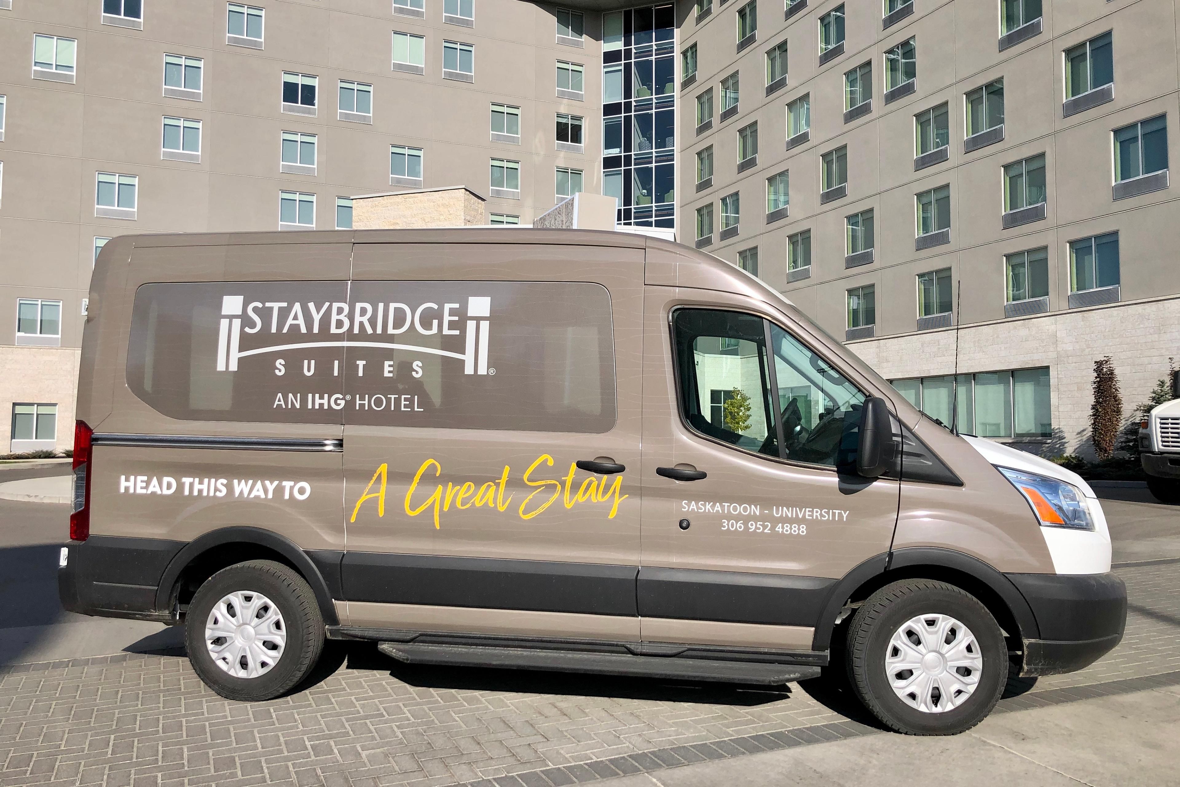Our free hotel shuttle services the campus of the University of Saskatchewan including: Royal University Hospital, Jim Pattison Children's Hospital, Saskatoon Cancer Centre, Canadian Light Source, Innovation Place, VIDO-InterVac, Saskatoon Field House and Merlis Belsher Place.  Shuttle runs 7 days a week, 7:15 am to 9:00 pm.