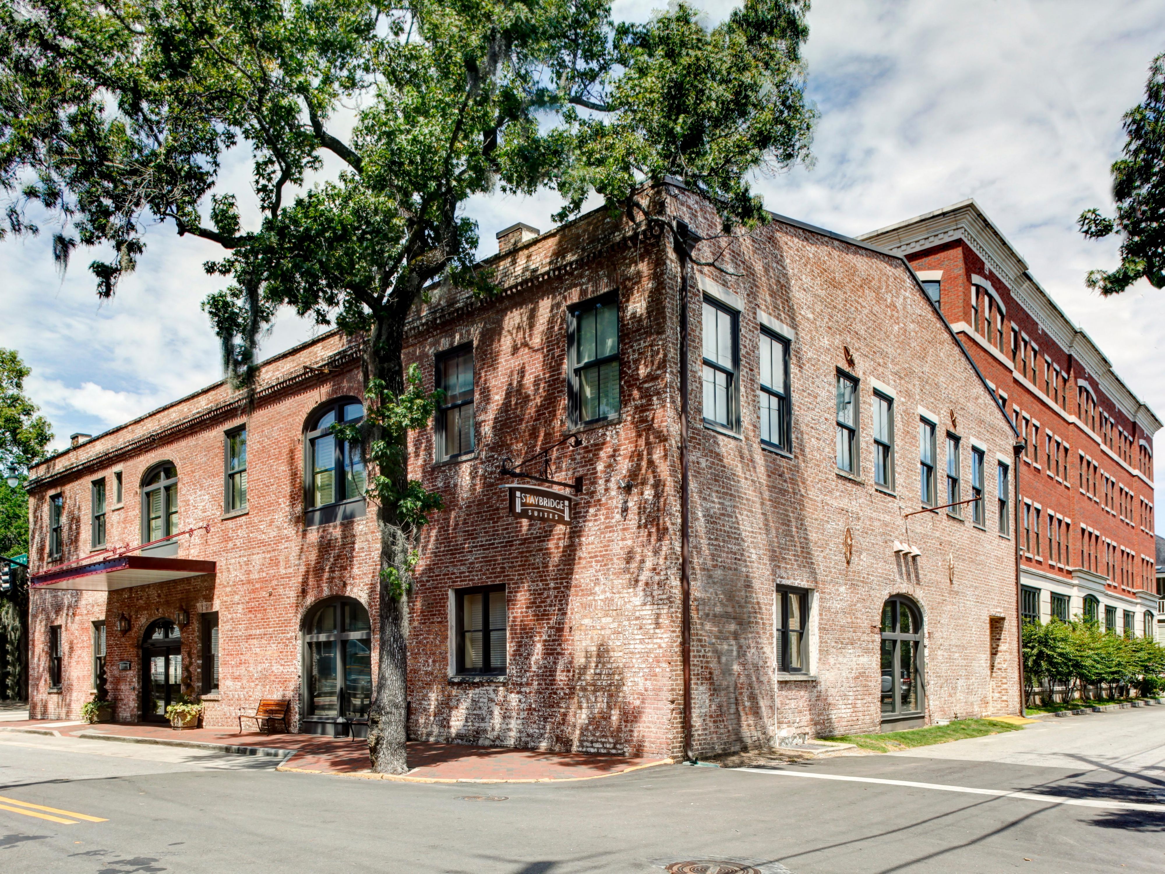 staybridge suites savannah historic district        <h3 class=